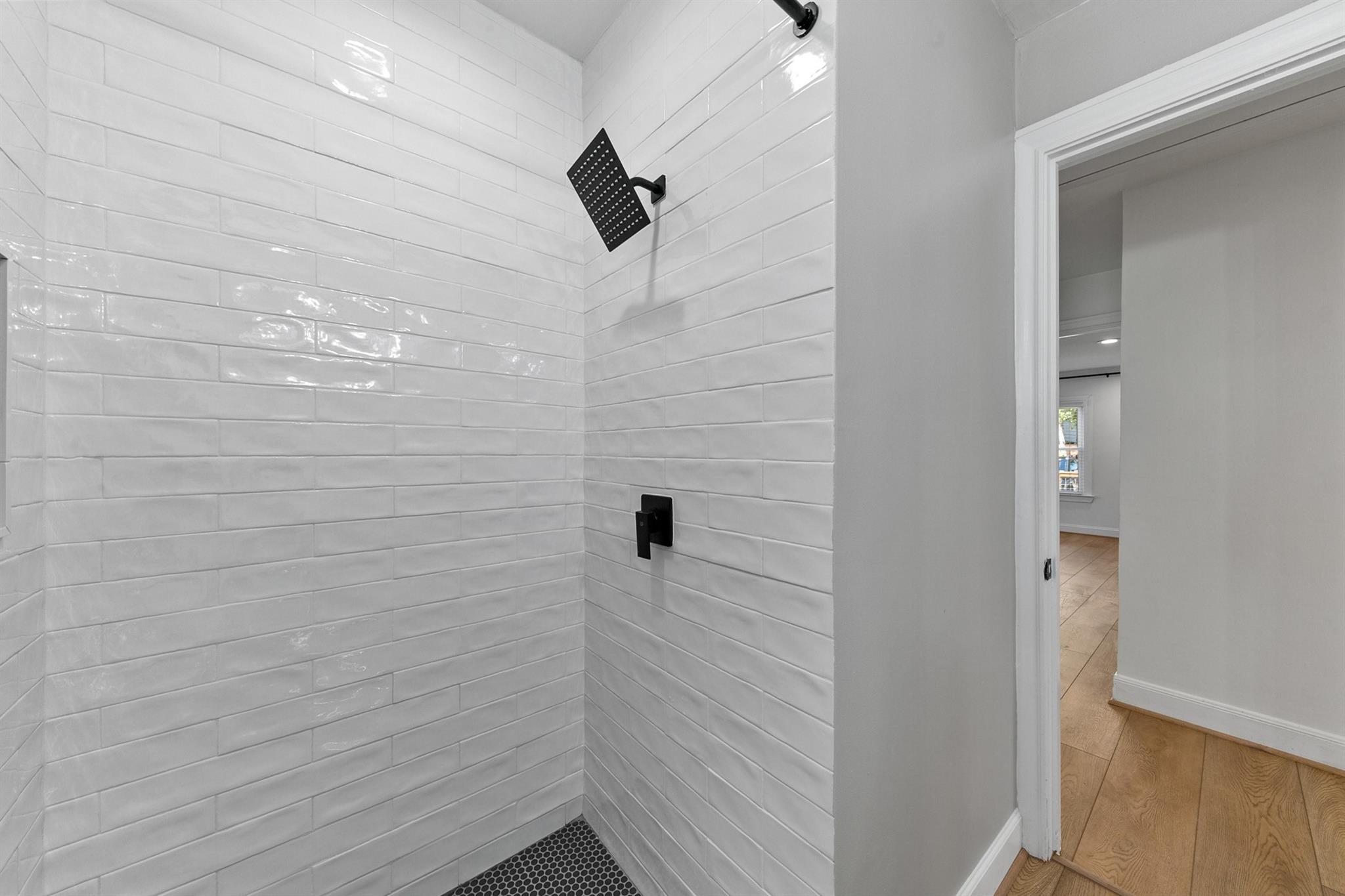 1104 W 21st Street