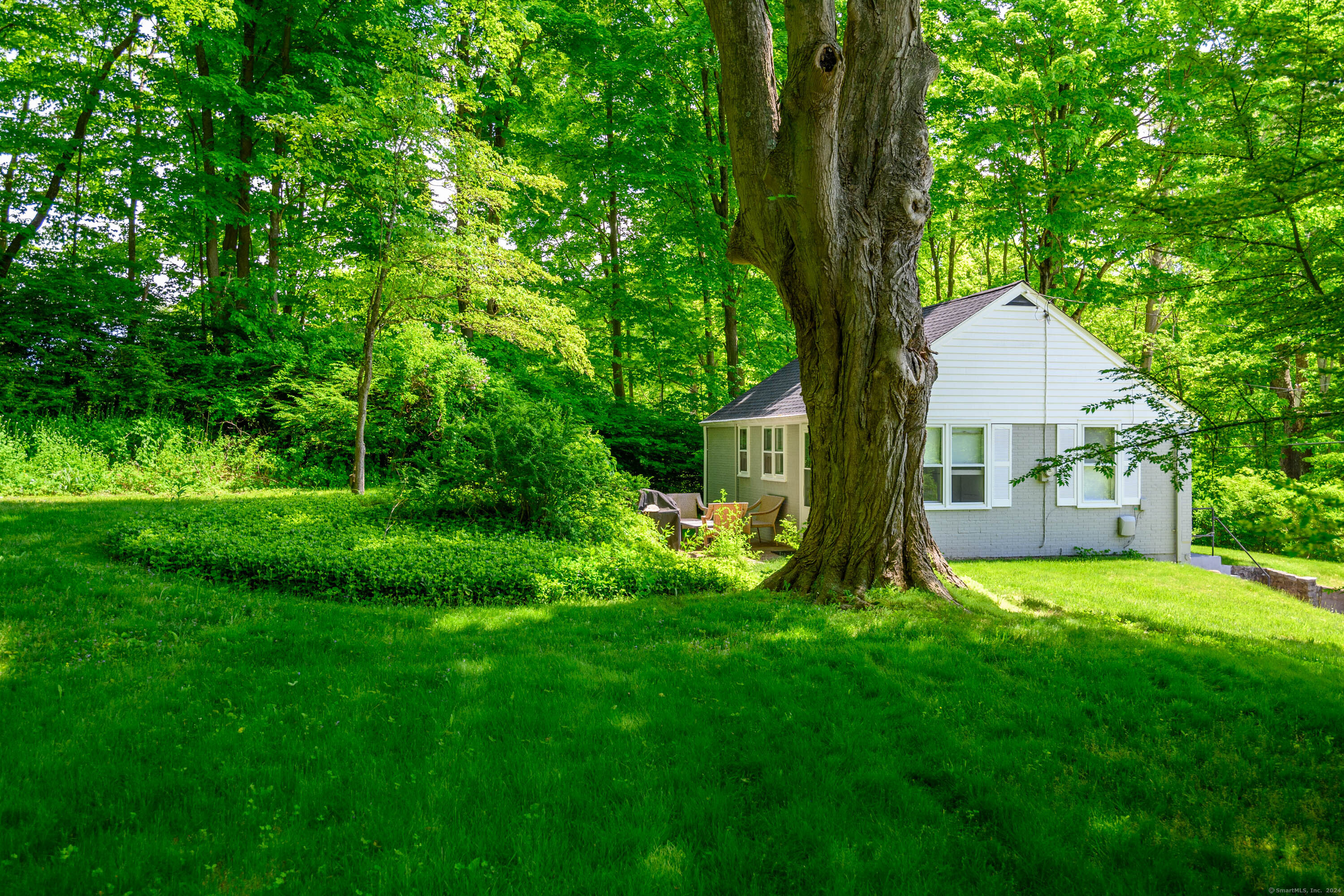 11 Flat Swamp Road