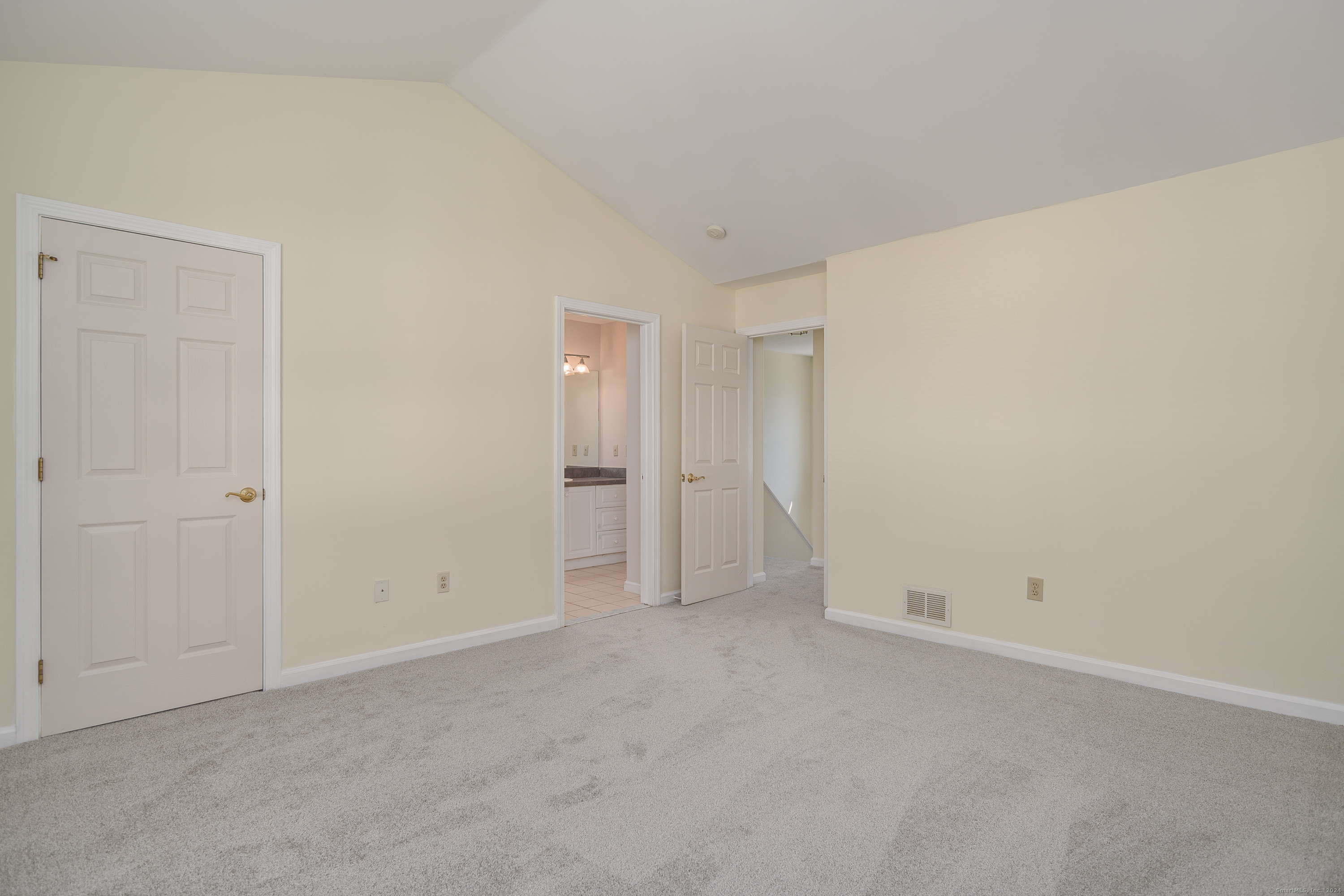 22 Main Street 3-21