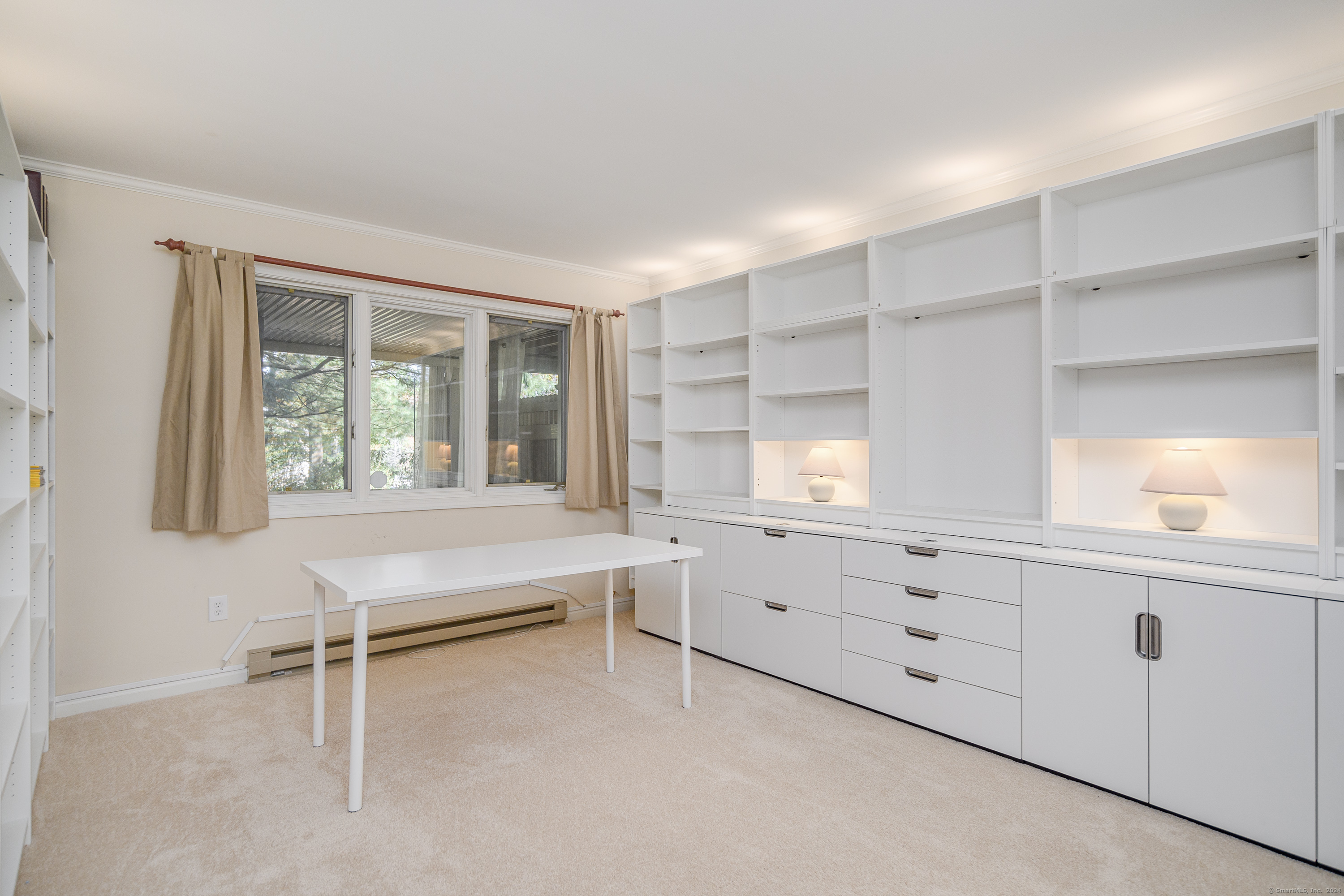 12 Boulevard Drive 36-192