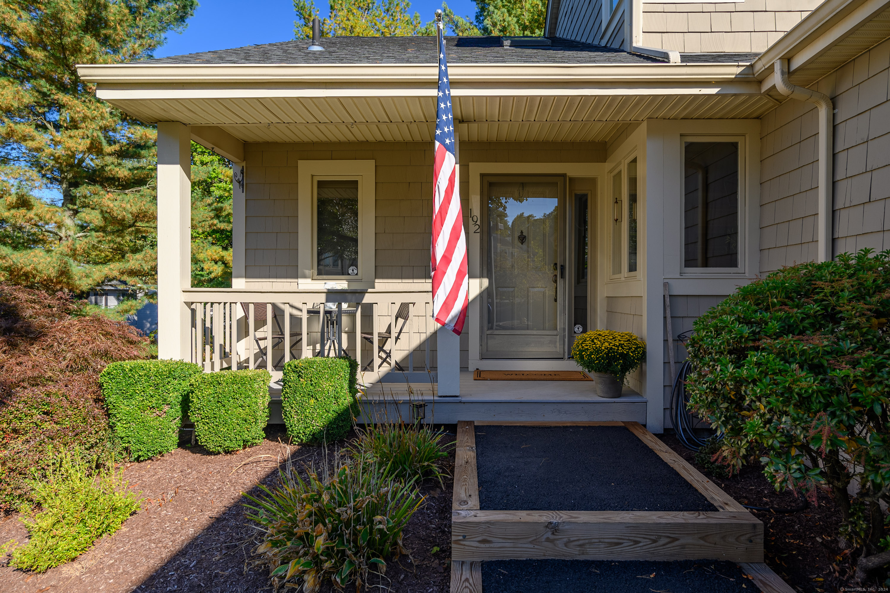 12 Boulevard Drive 36-192