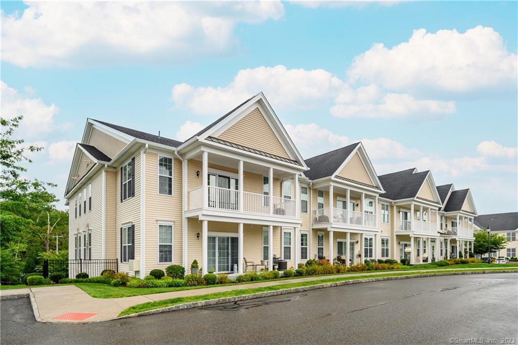 822 Center Meadow Lane 822