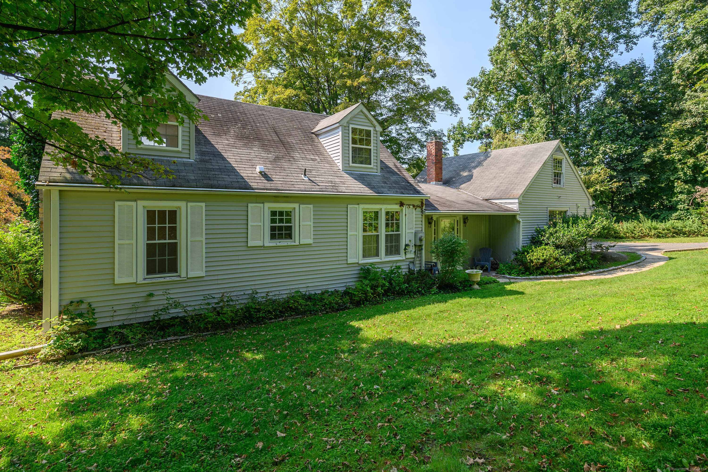 34 Old Middle Road