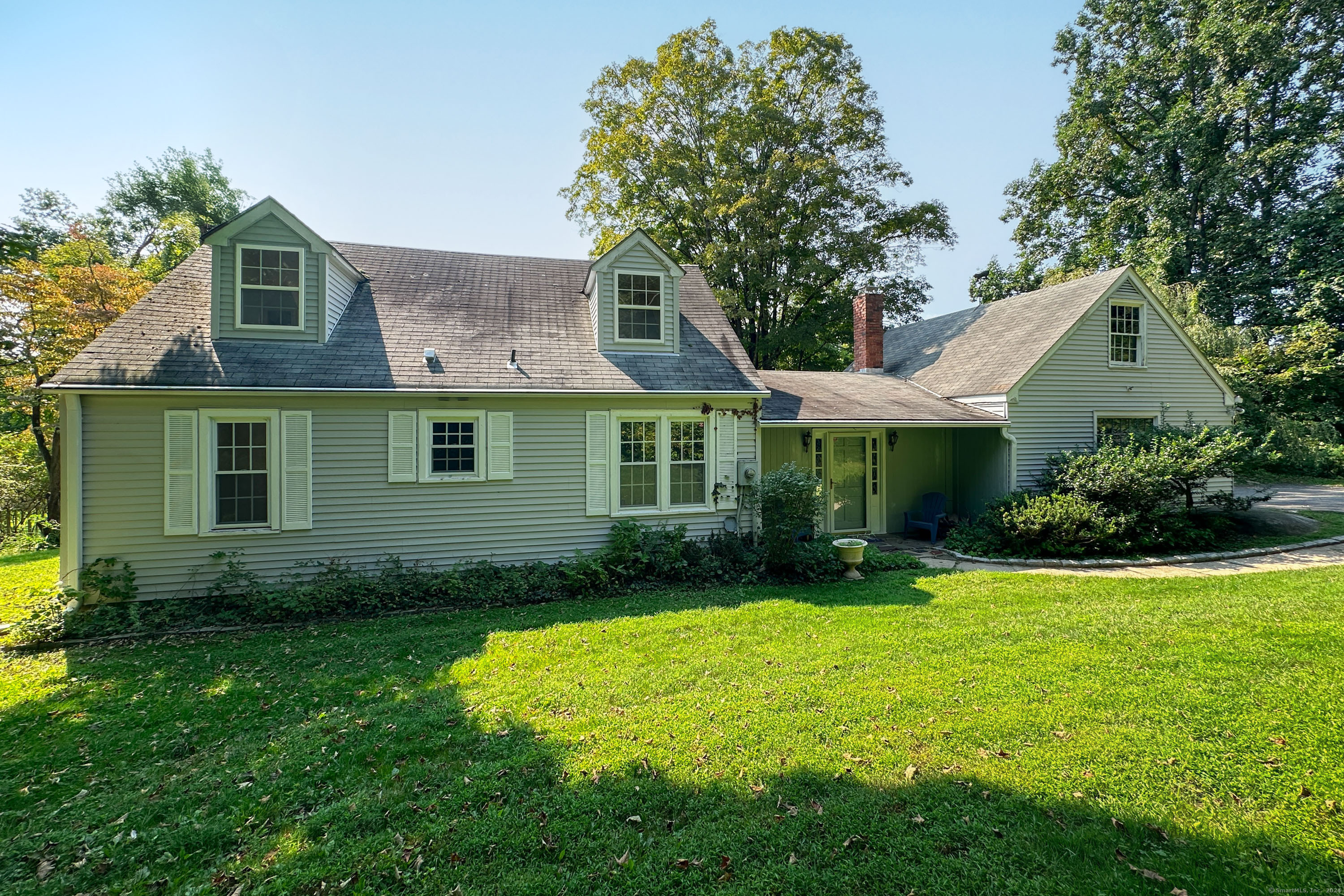 34 Old Middle Road