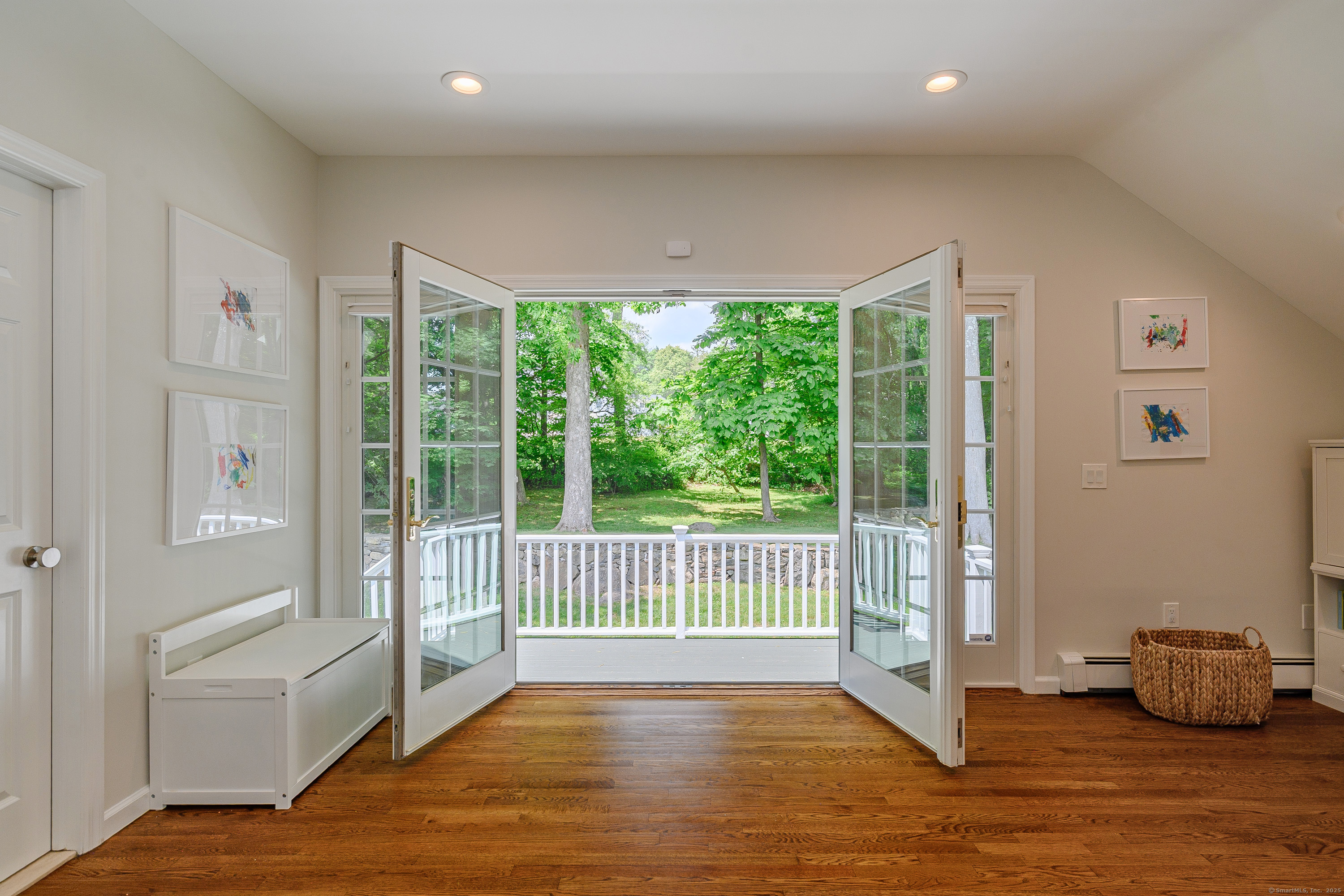 20 Copper Beech Lane