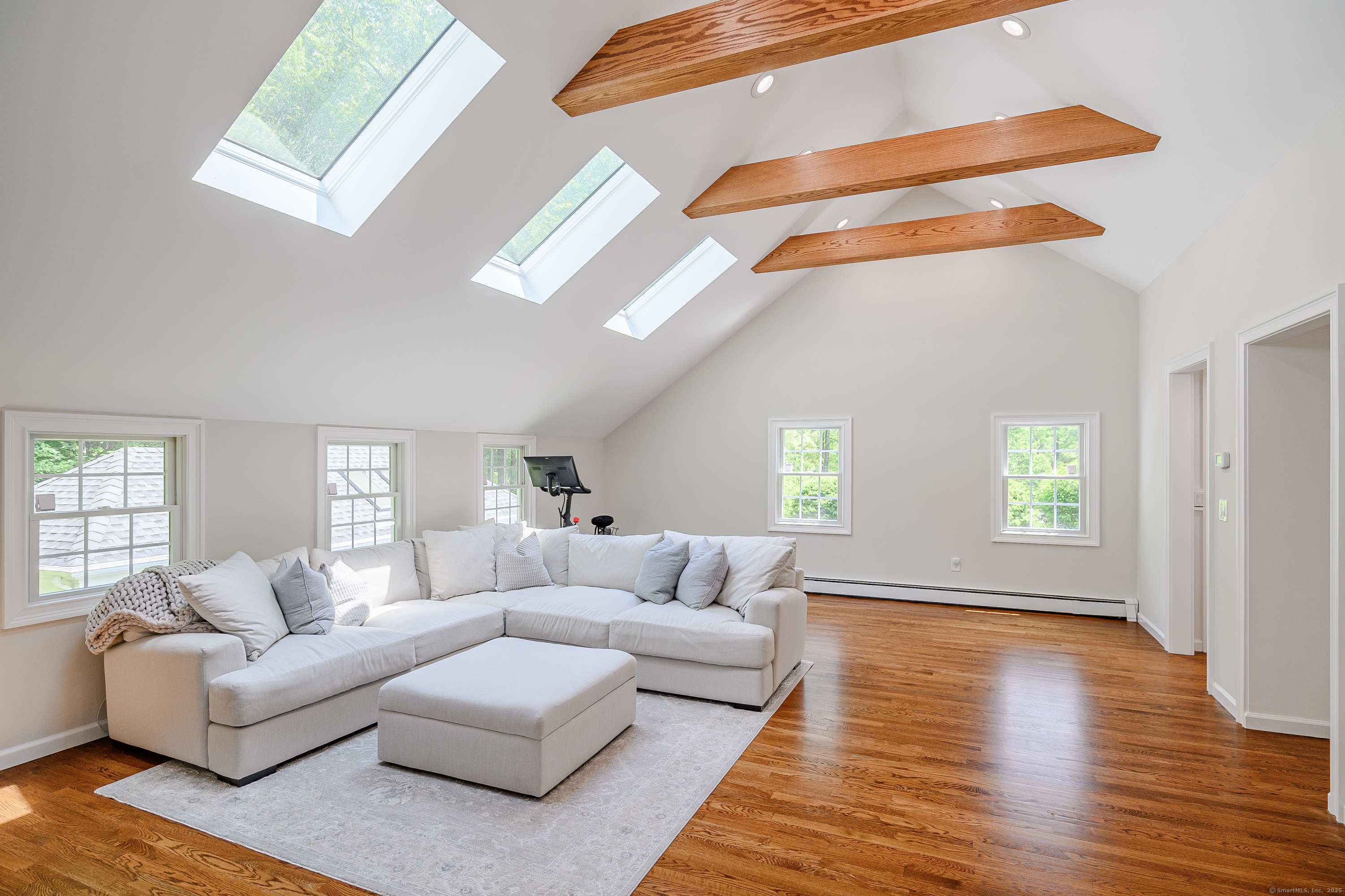 20 Copper Beech Lane