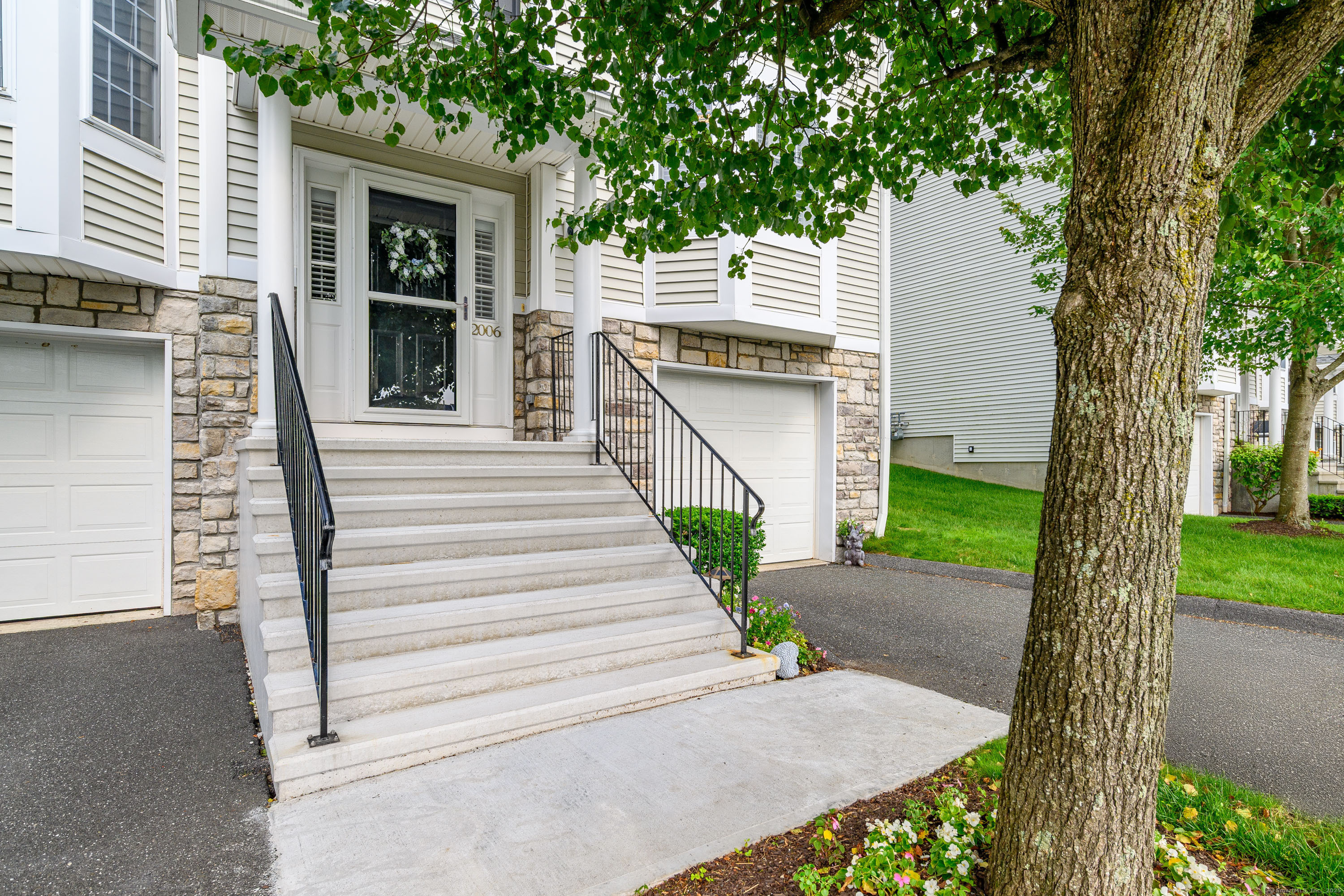 2006 Hancock Drive 2006