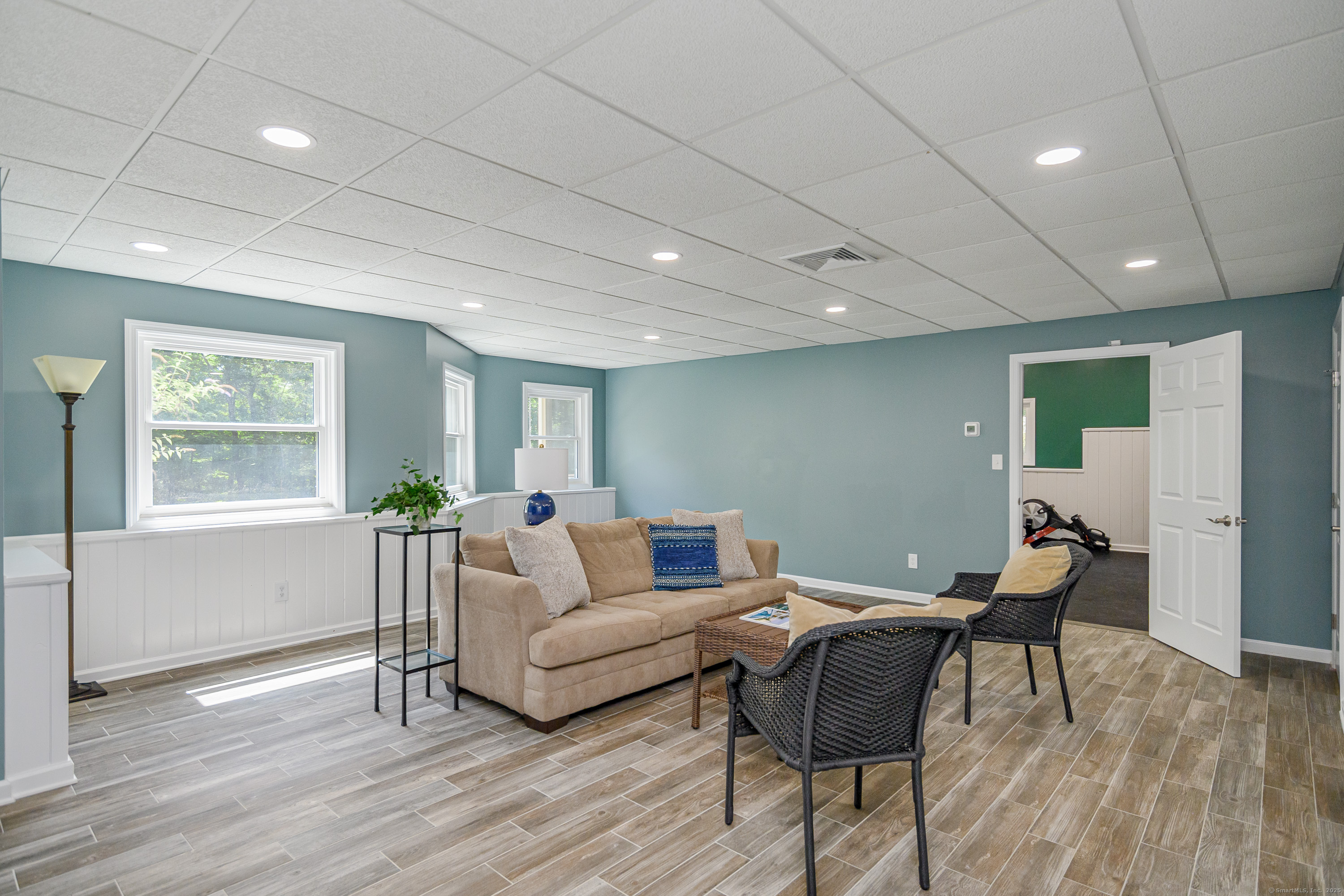15 Coach HL Drive
