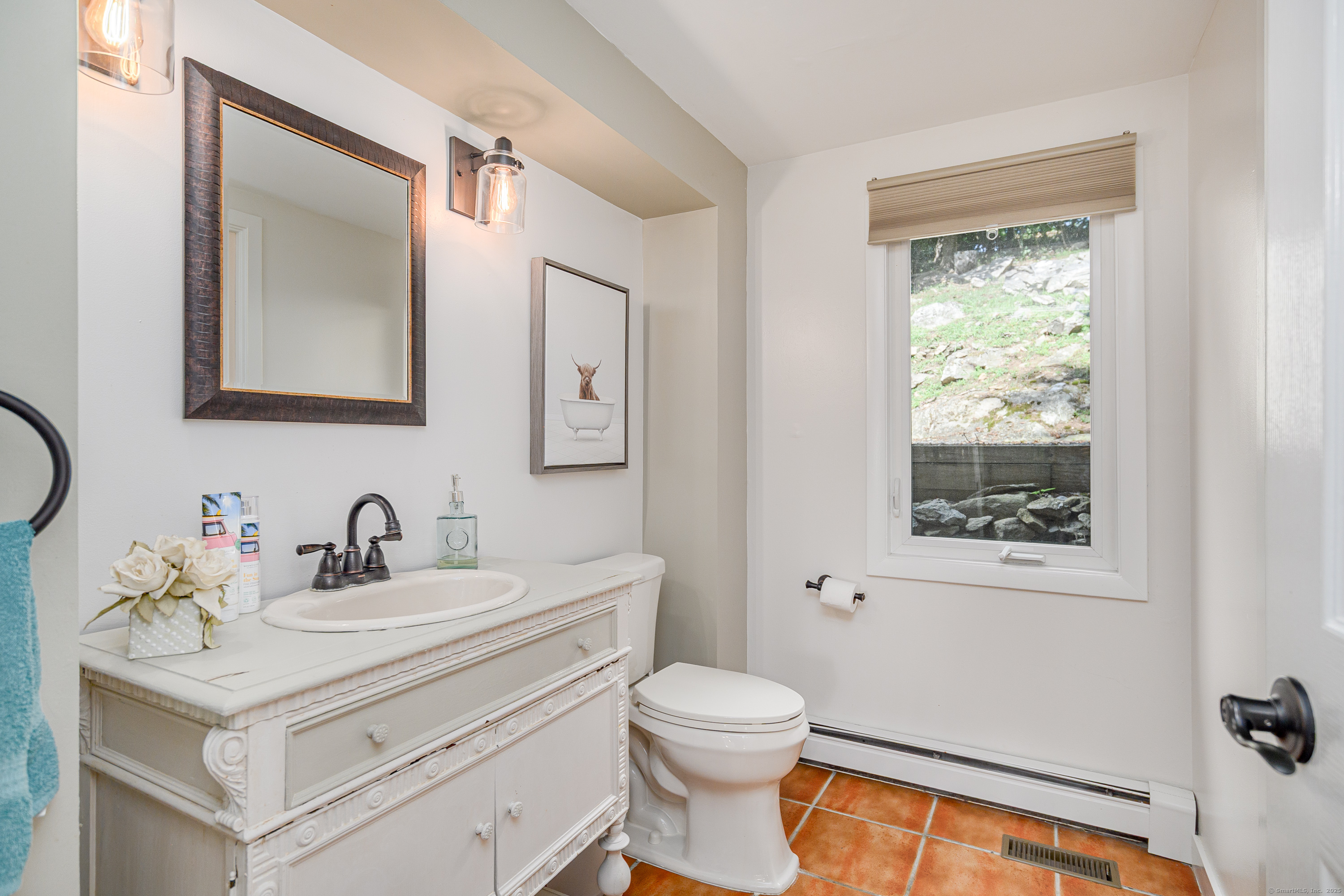 153 40 Acre Mountain Road