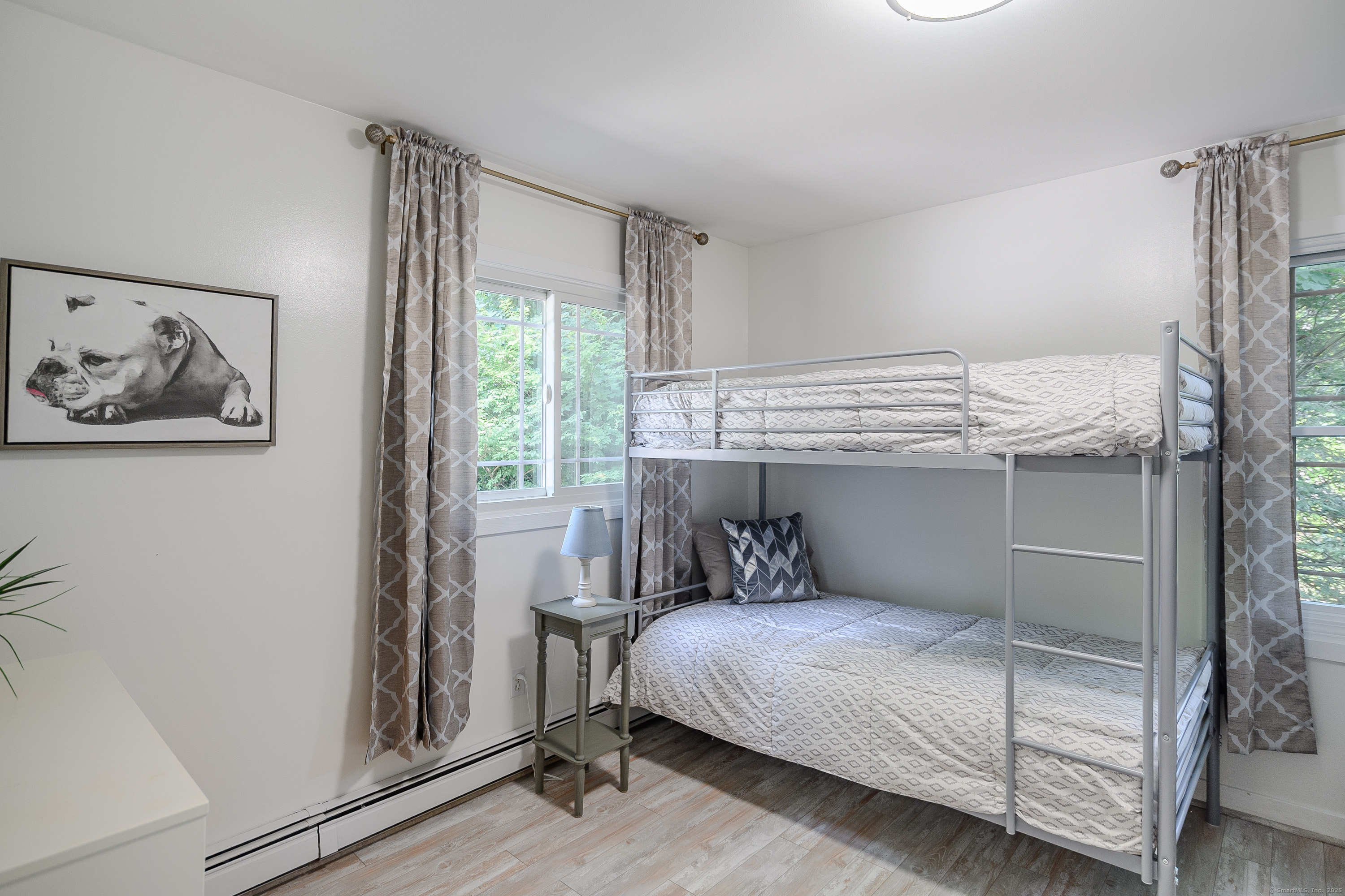 153 40 Acre Mountain Road