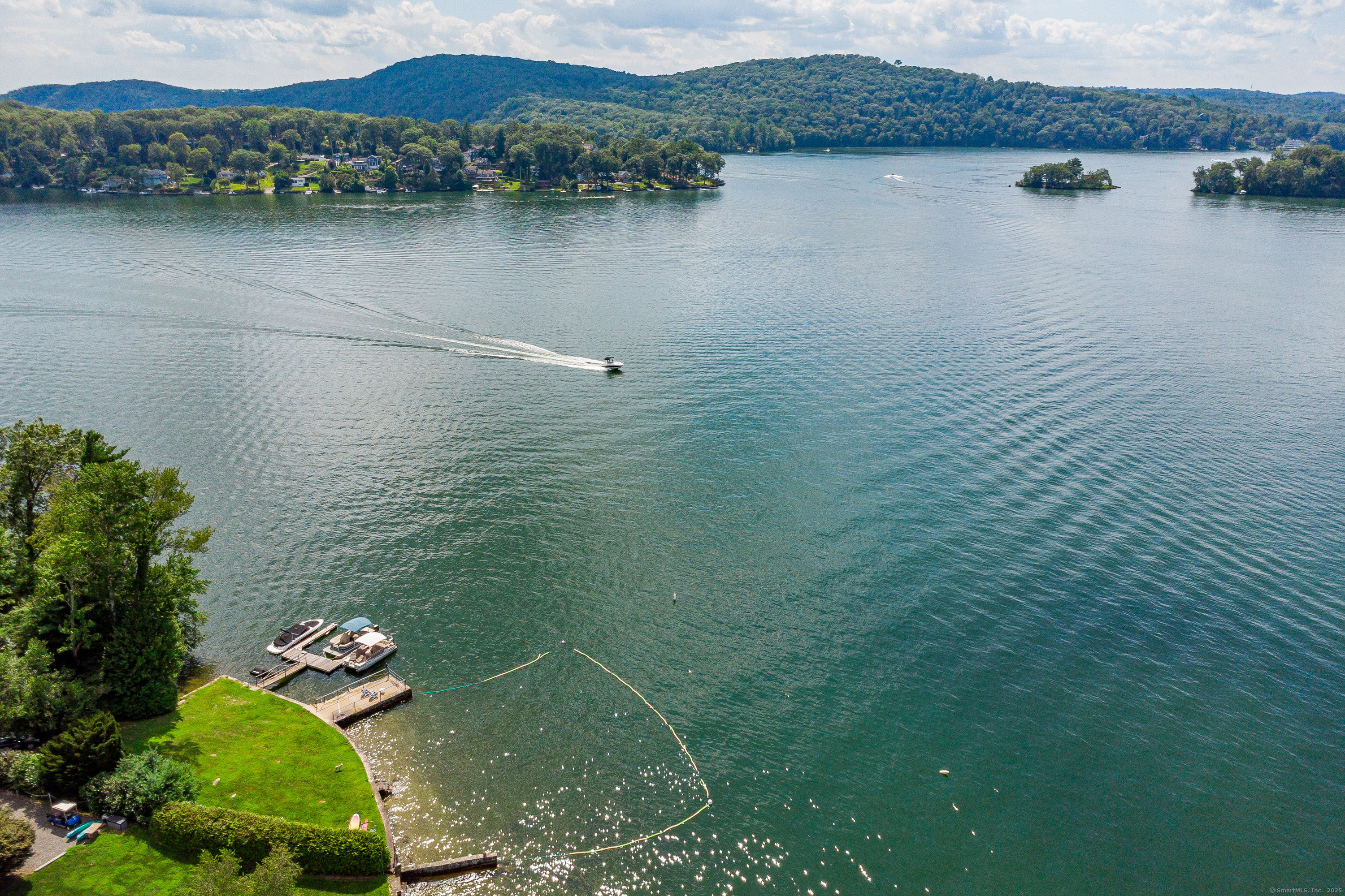 153 40 Acre Mountain Road