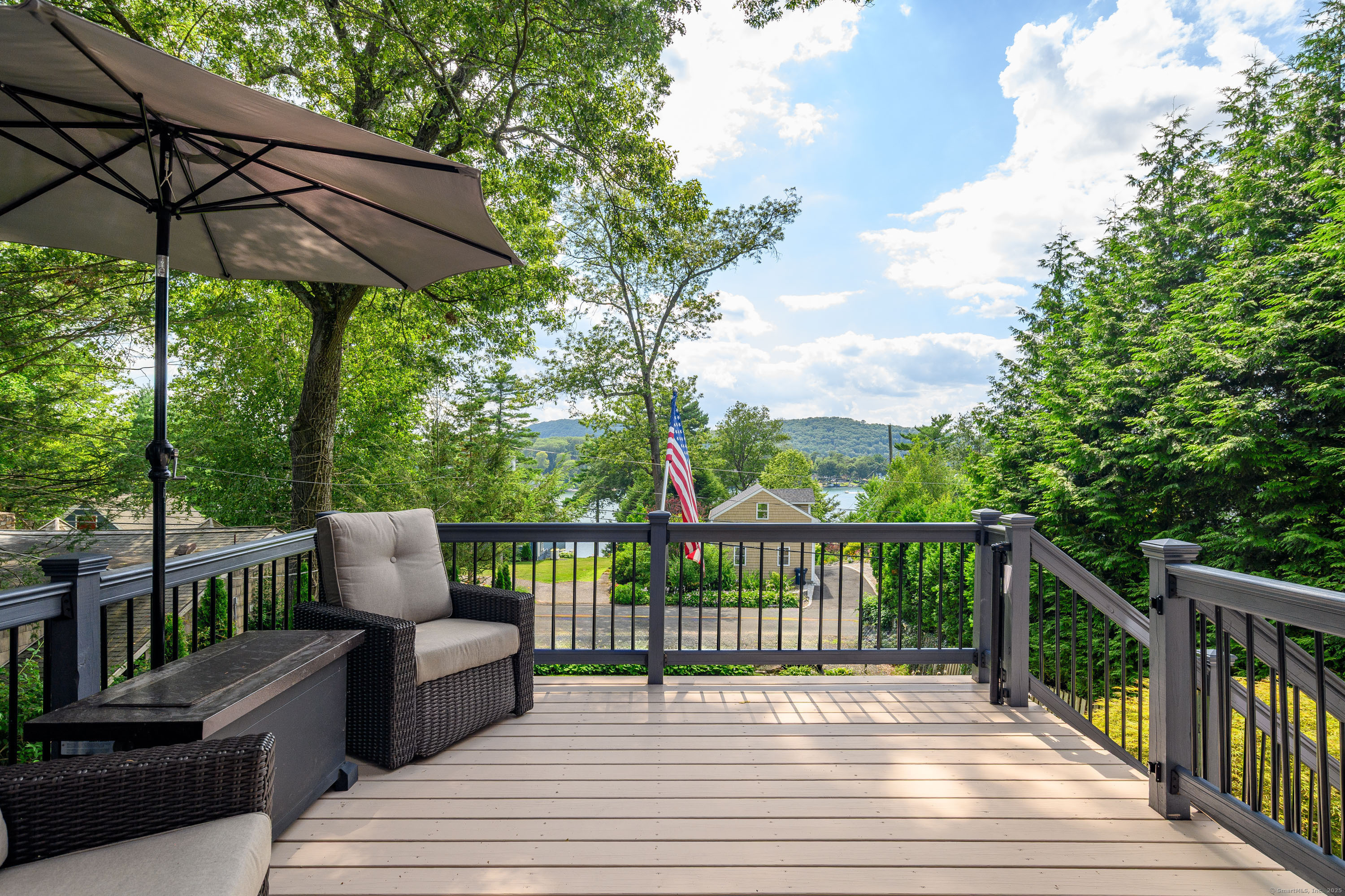 153 40 Acre Mountain Road