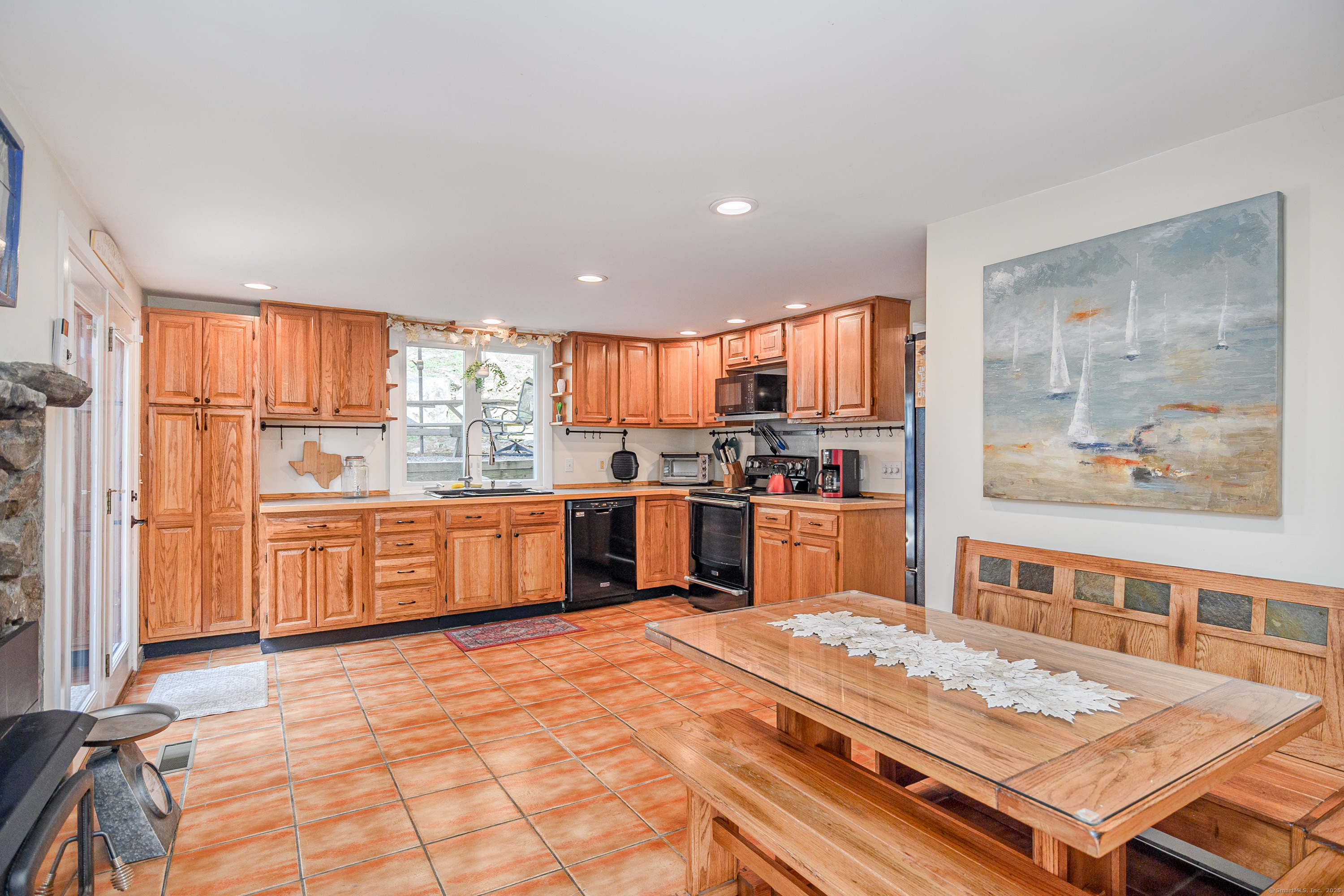 153 40 Acre Mountain Road