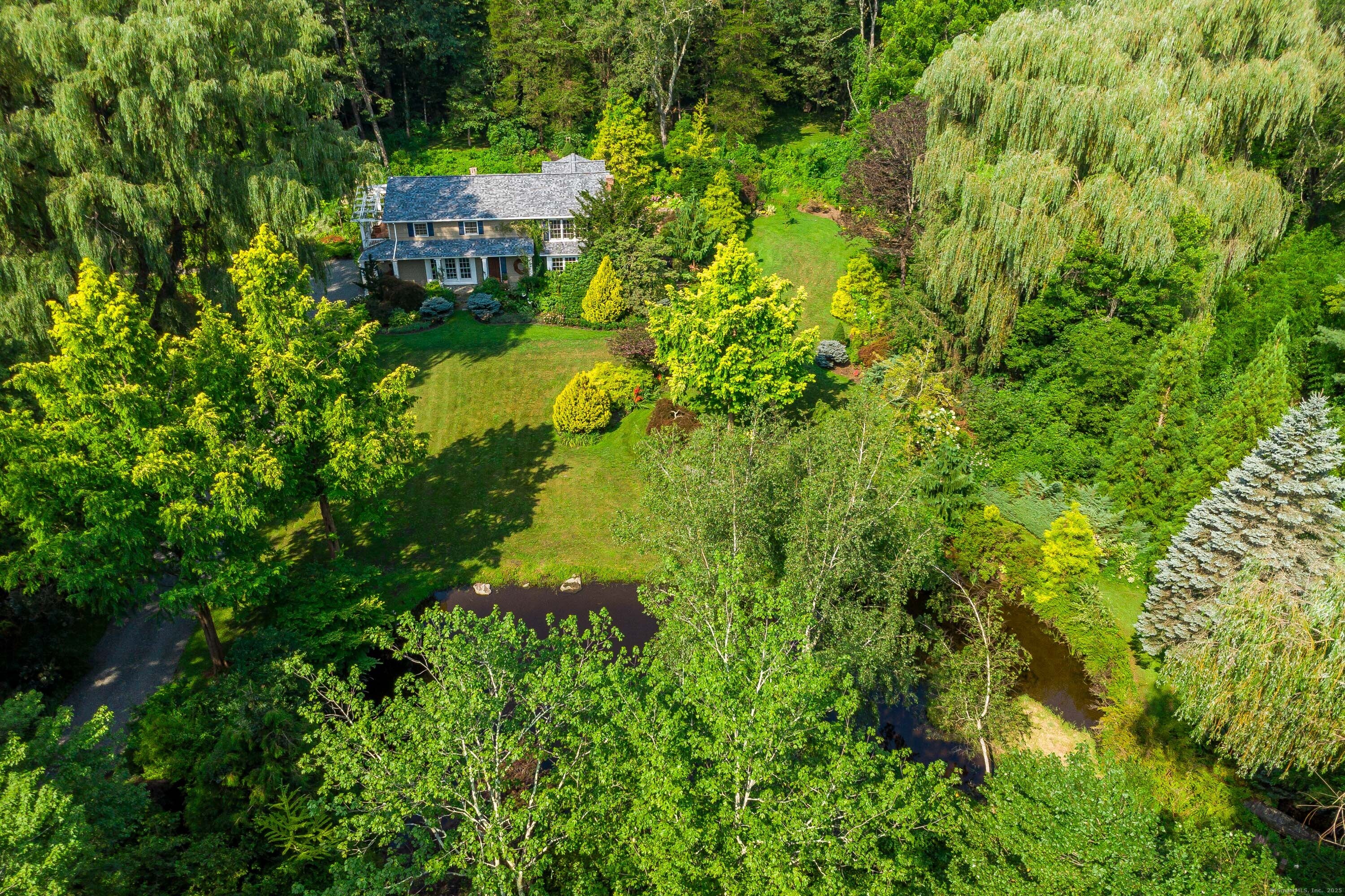 48 Hop Brook Road