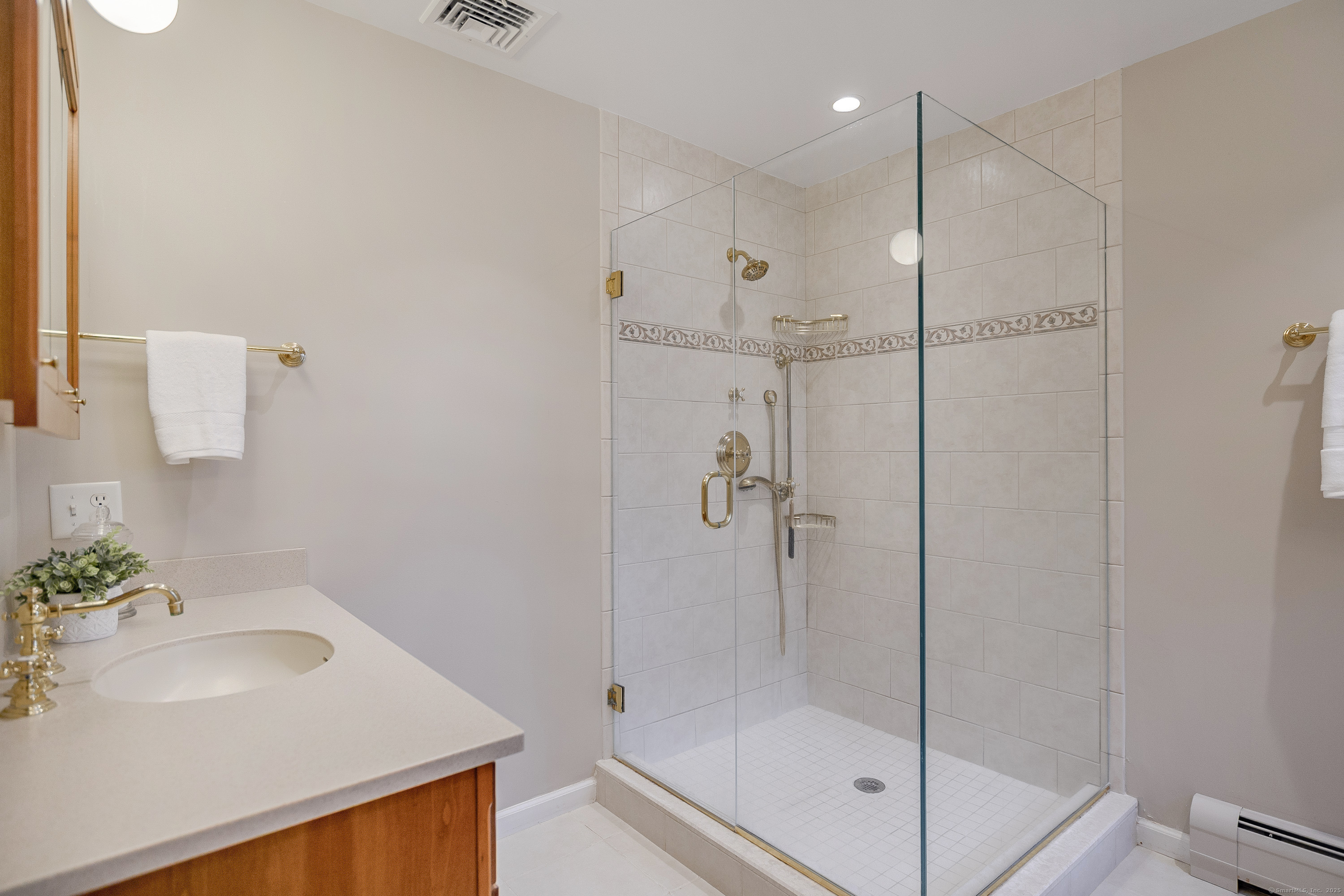 68 Mopus Bridge Road