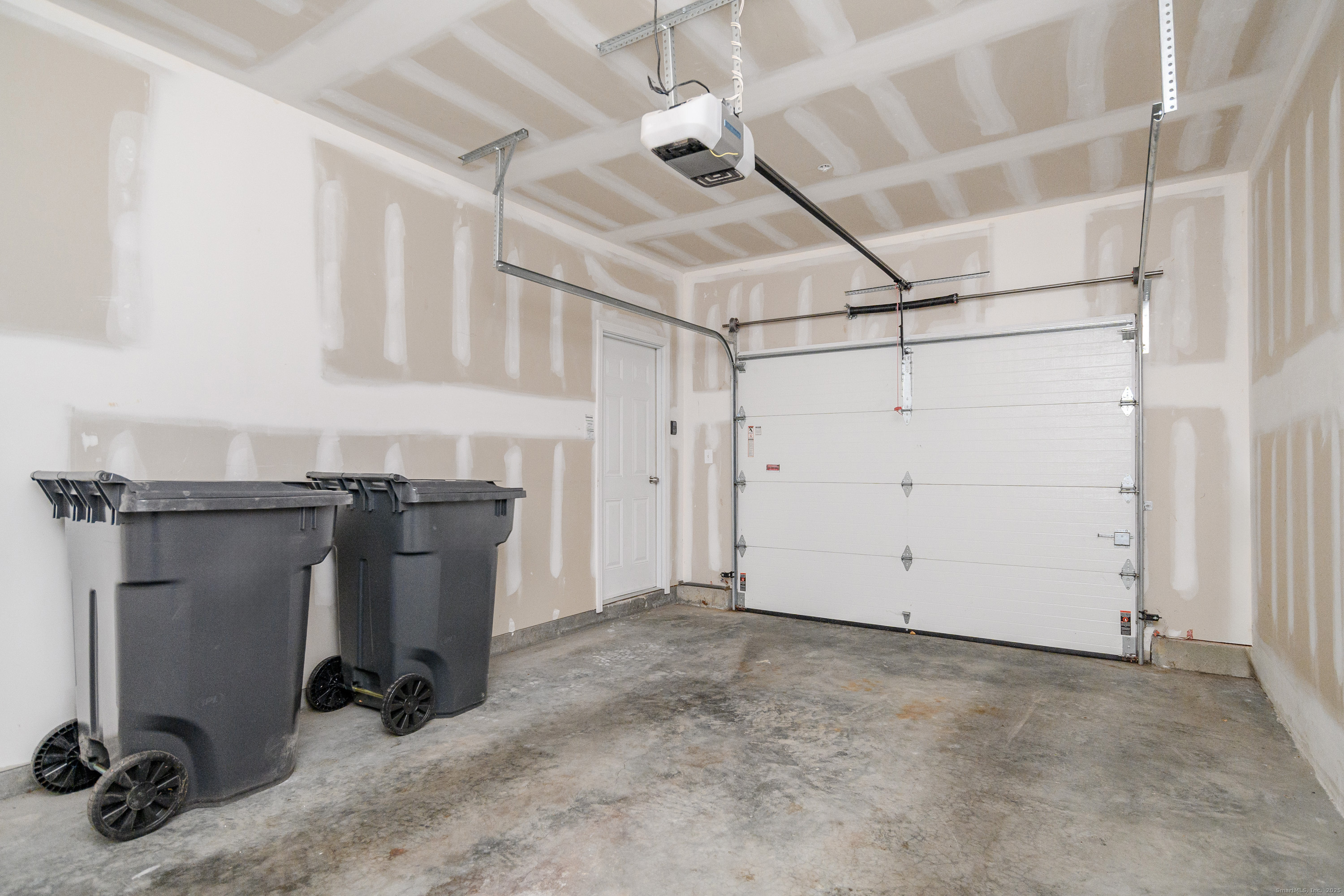 10 Riverview Court 10