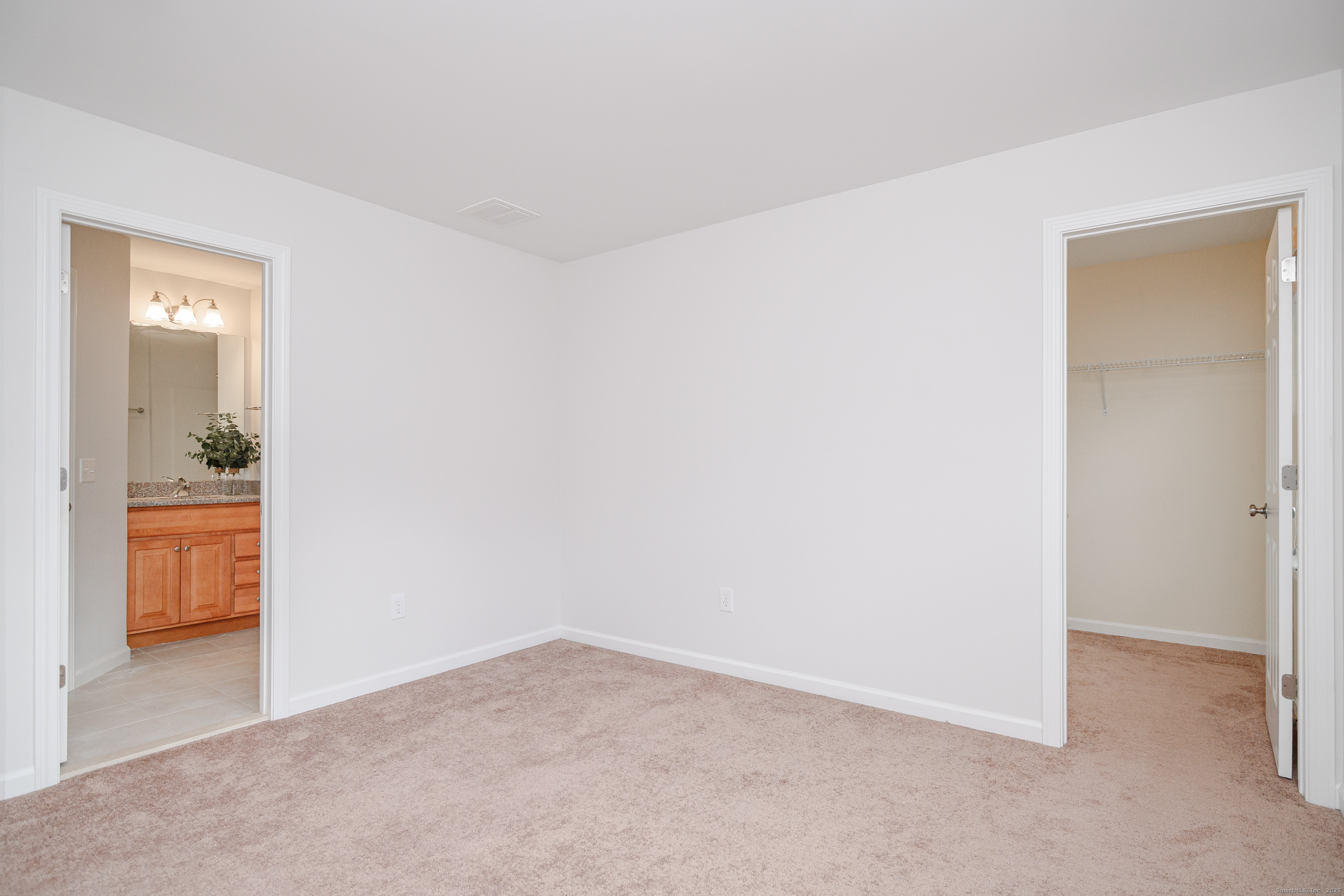 10 Riverview Court 10