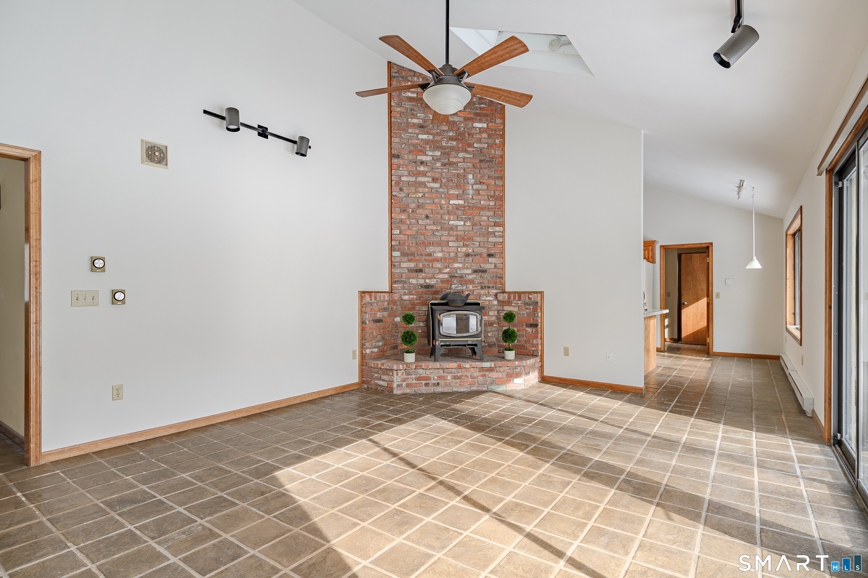 72 Old Hawleyville Road