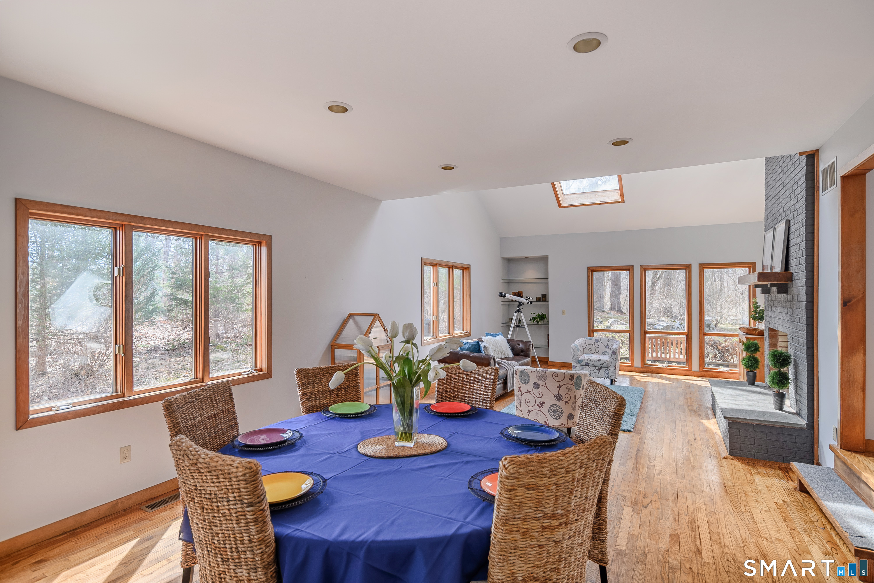 345 Florida Hill Road