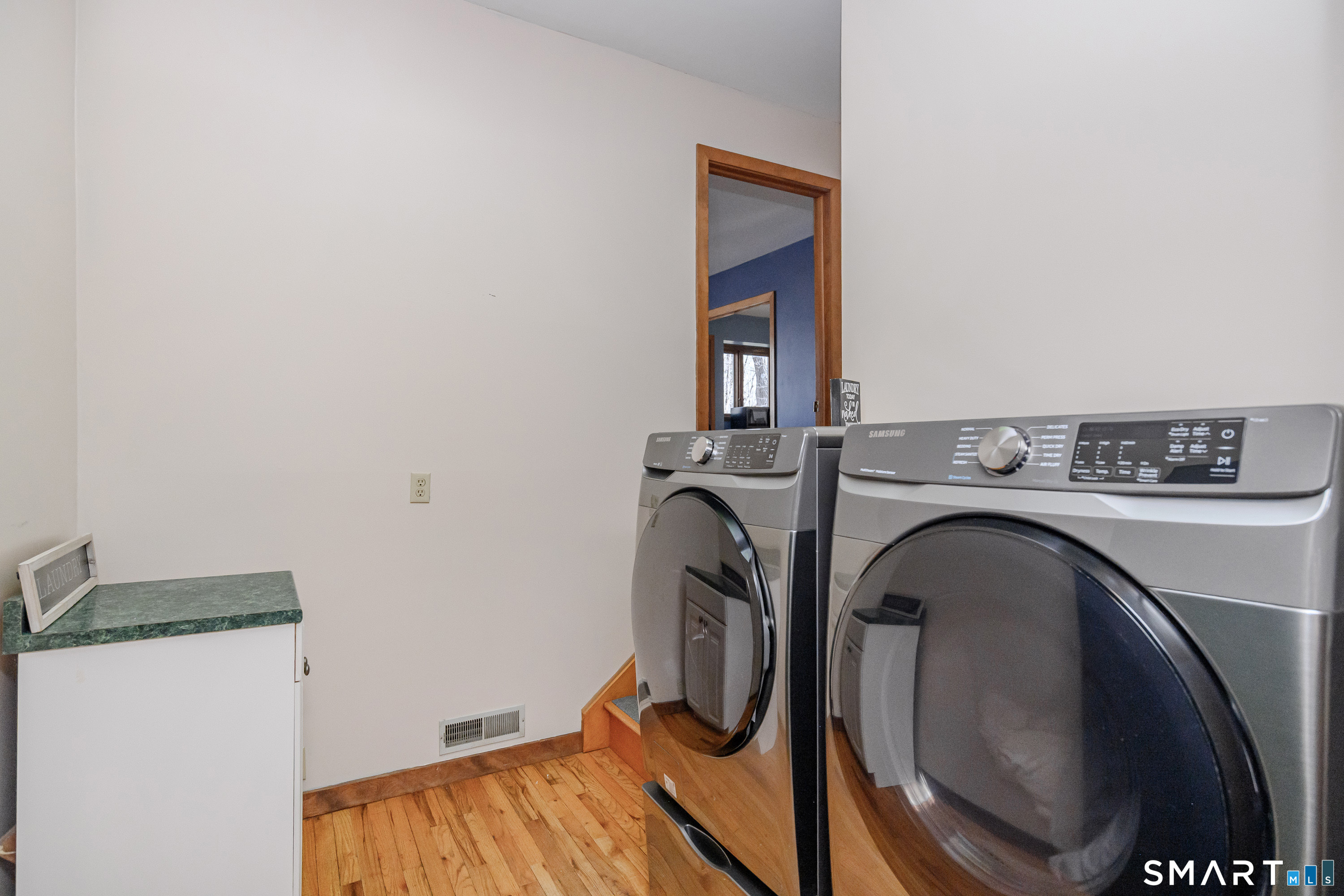 345 Florida Hill Road