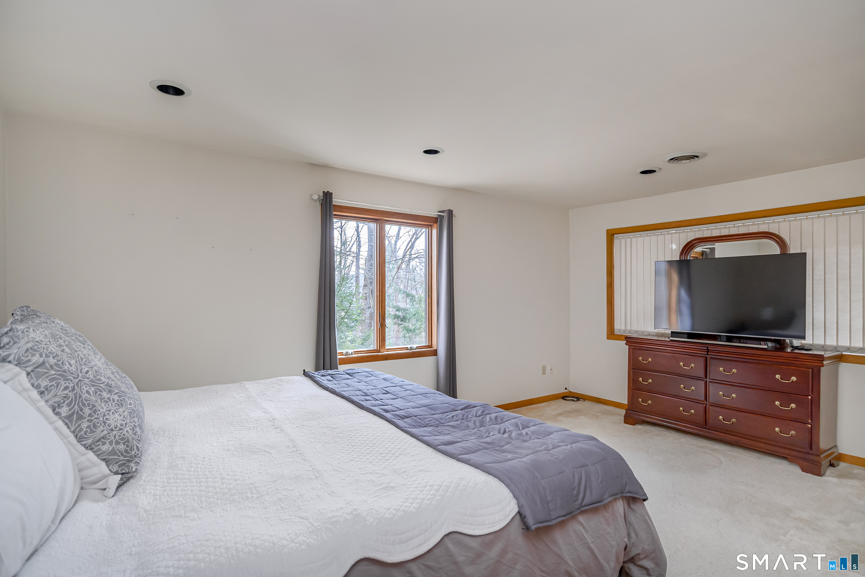 345 Florida Hill Road