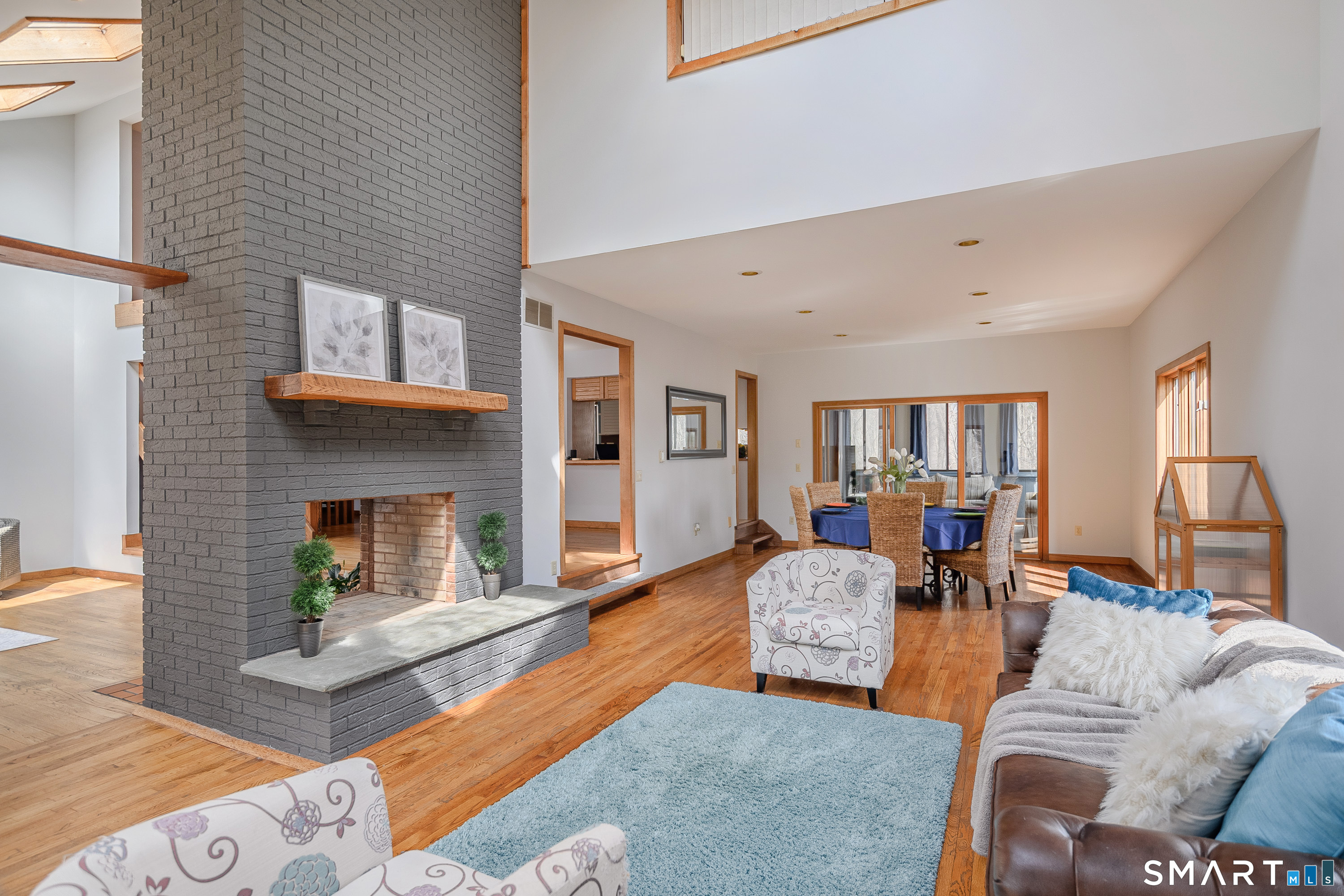 345 Florida Hill Road