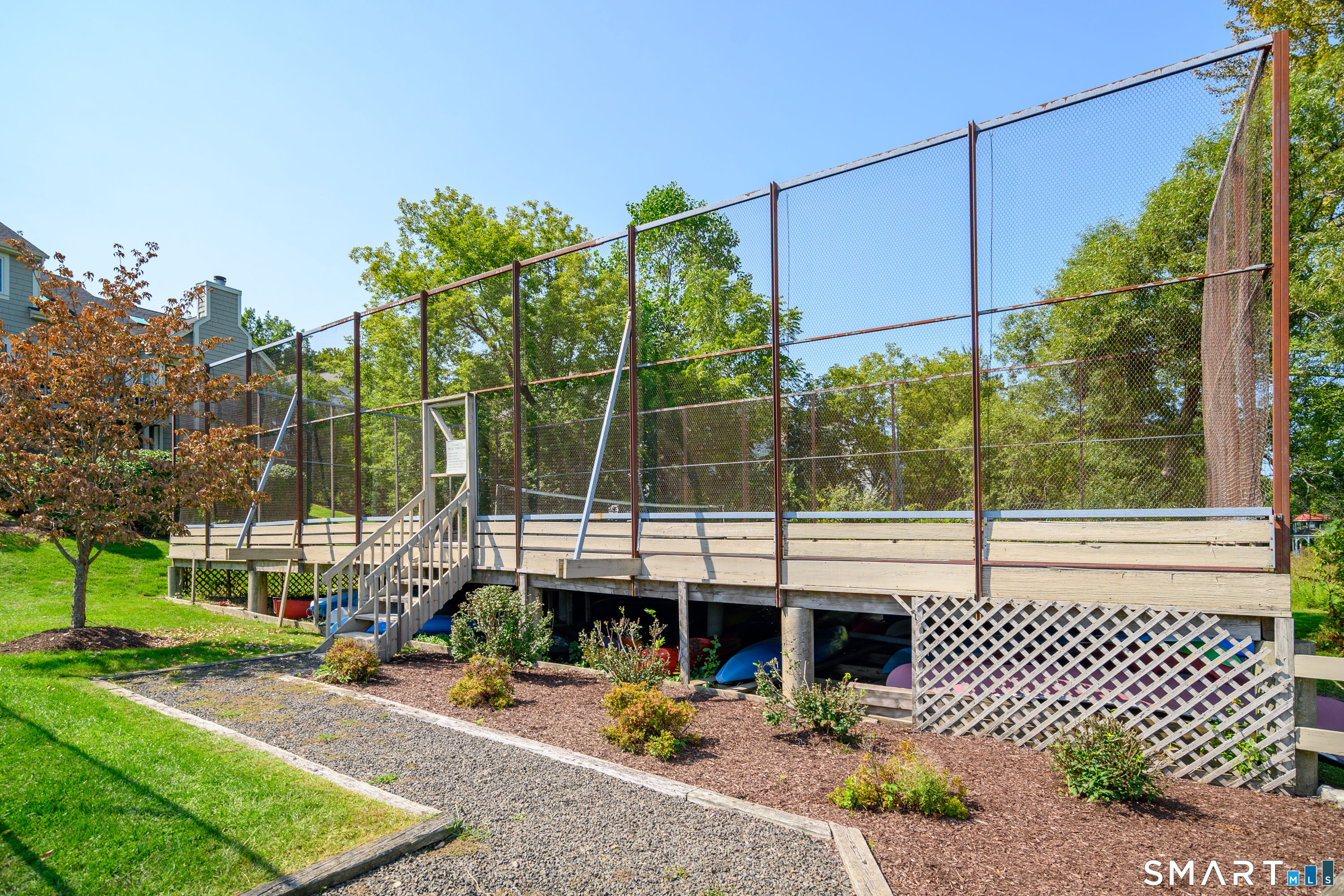 12 Boulevard Drive 22-132