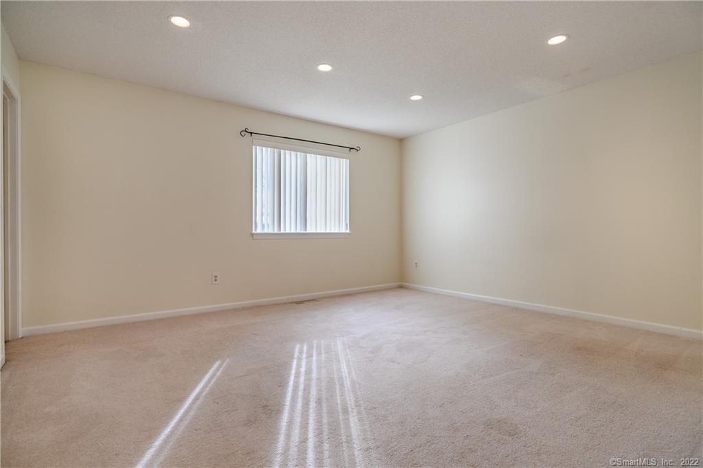 10 South Street 71