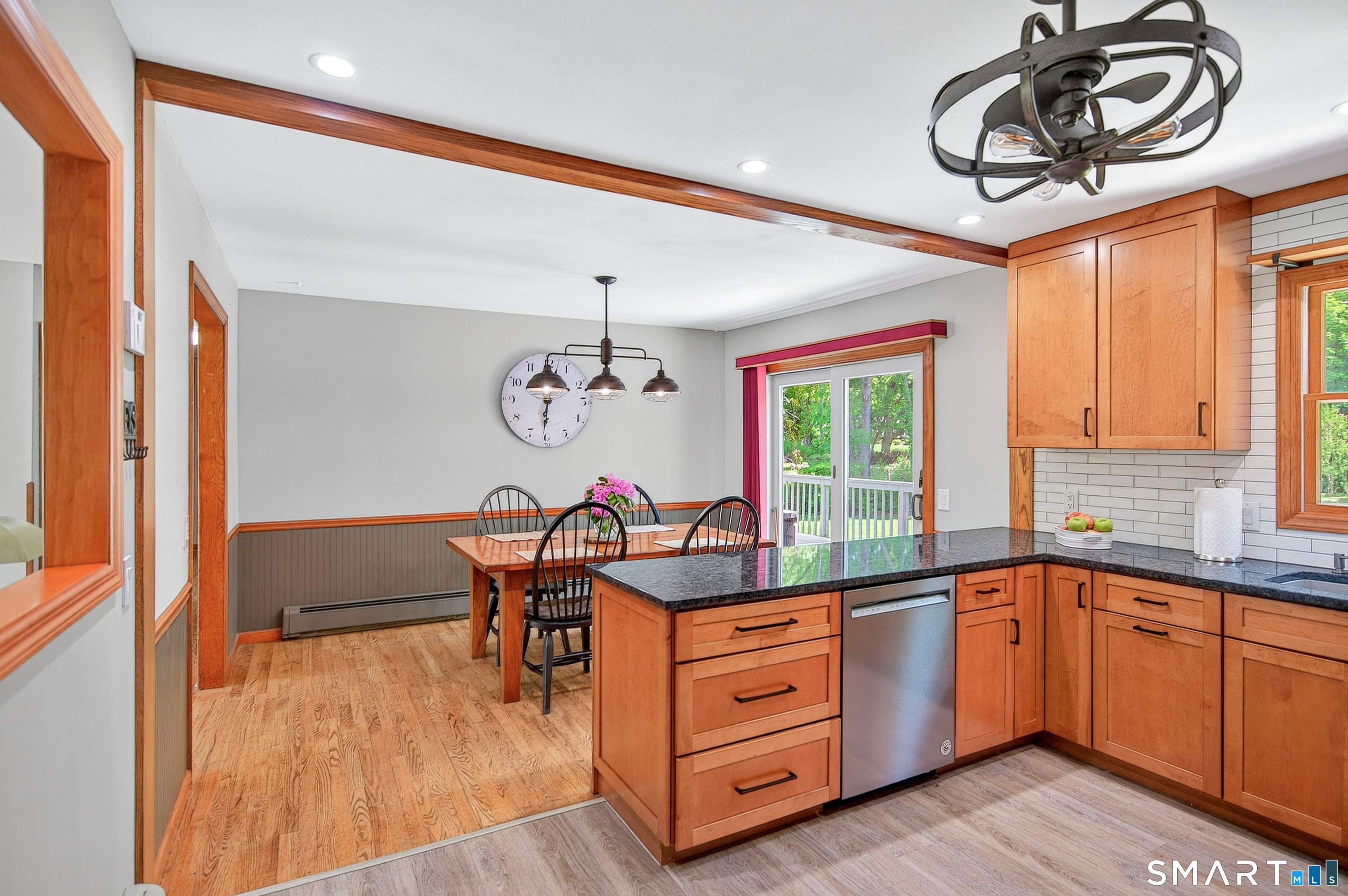 13 Valley Stream Drive