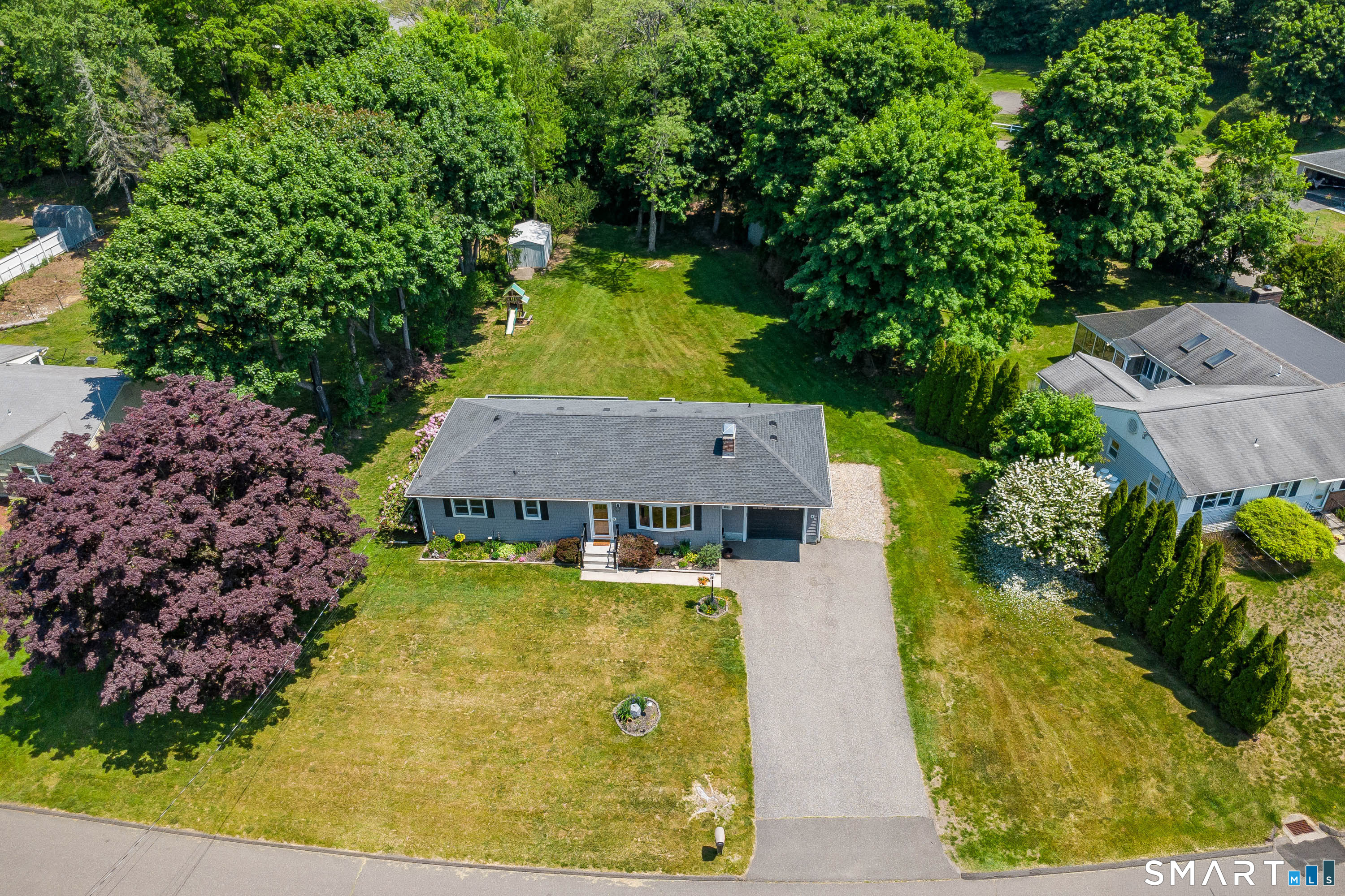 13 Valley Stream Drive