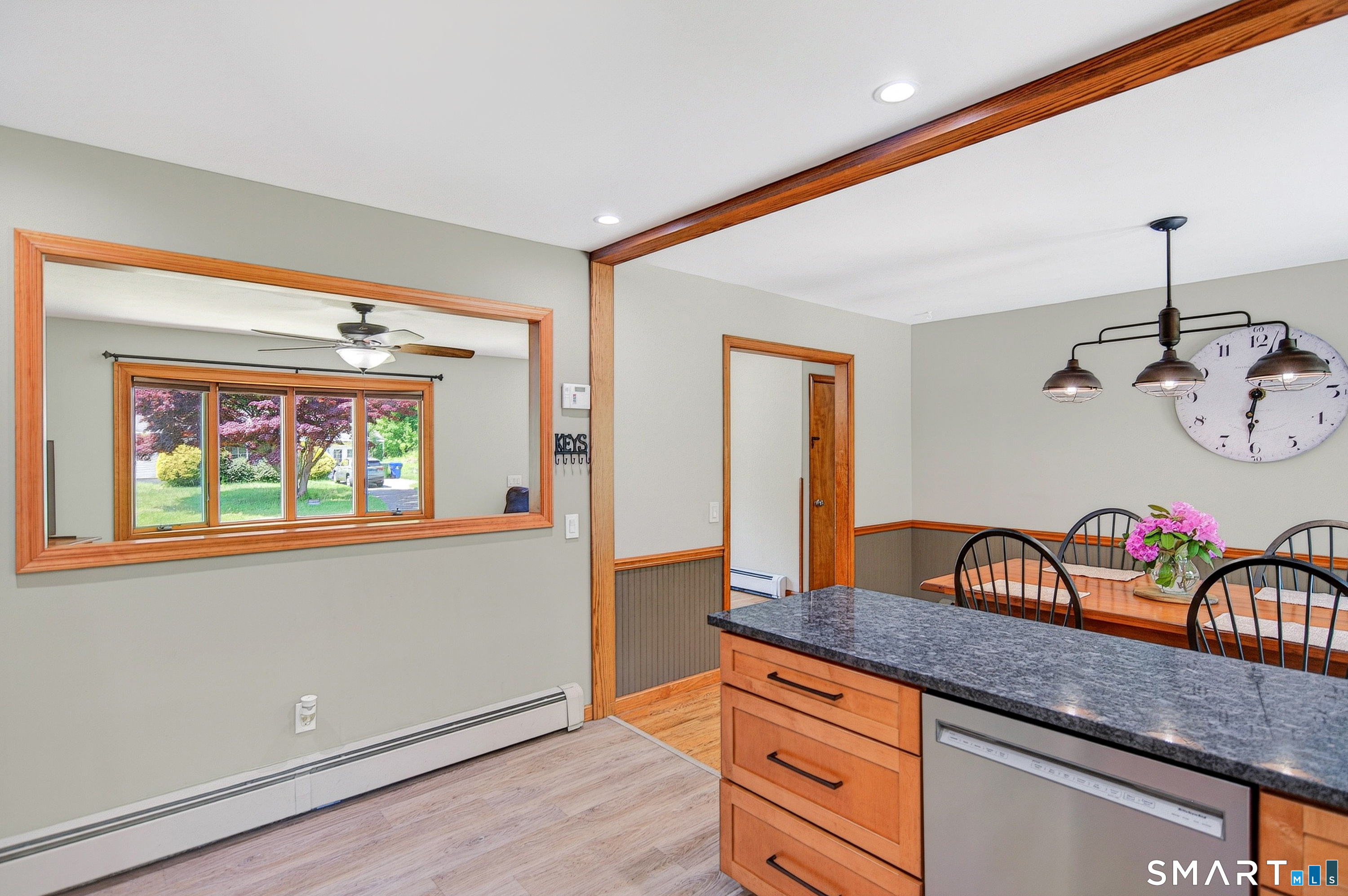 13 Valley Stream Drive