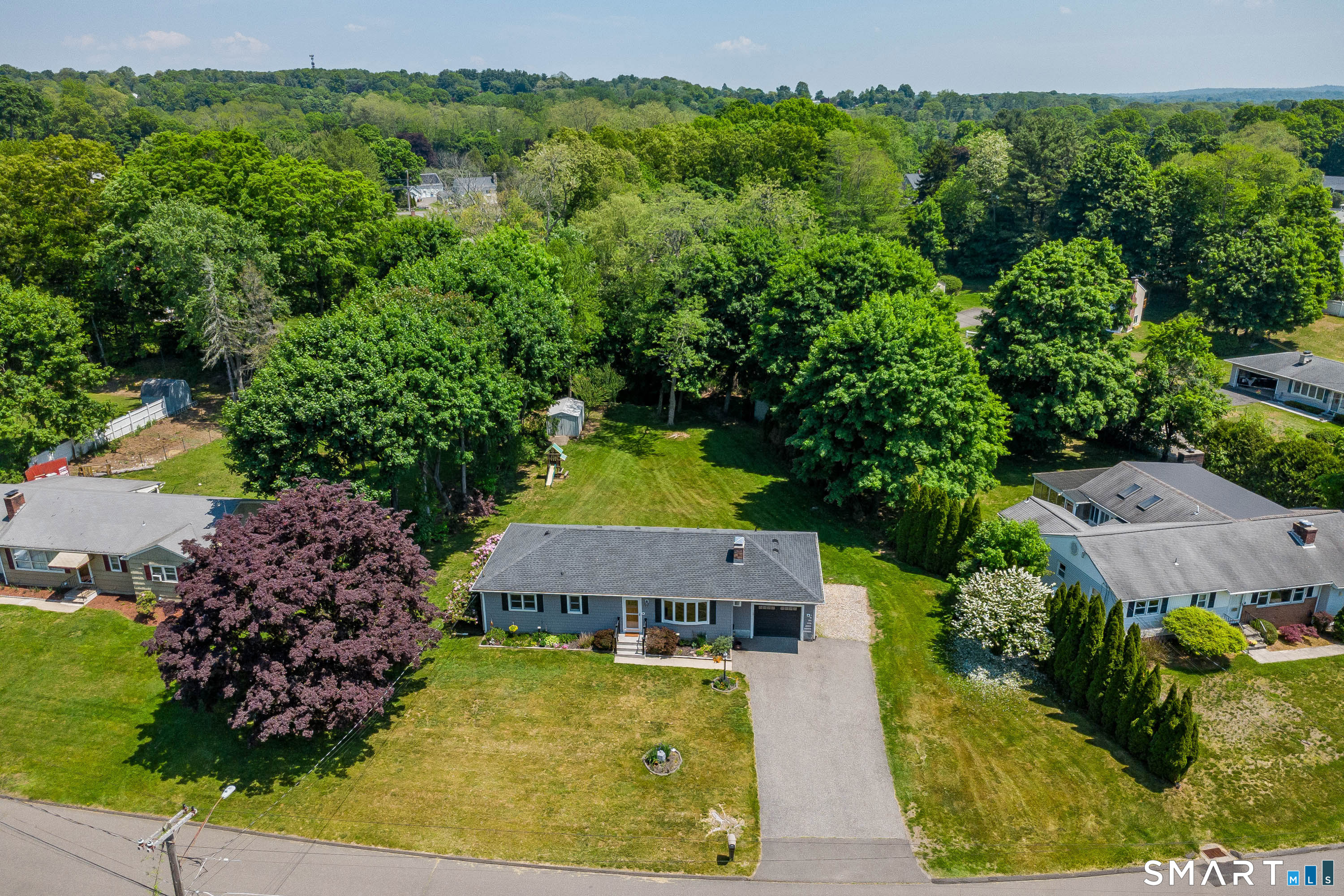 13 Valley Stream Drive