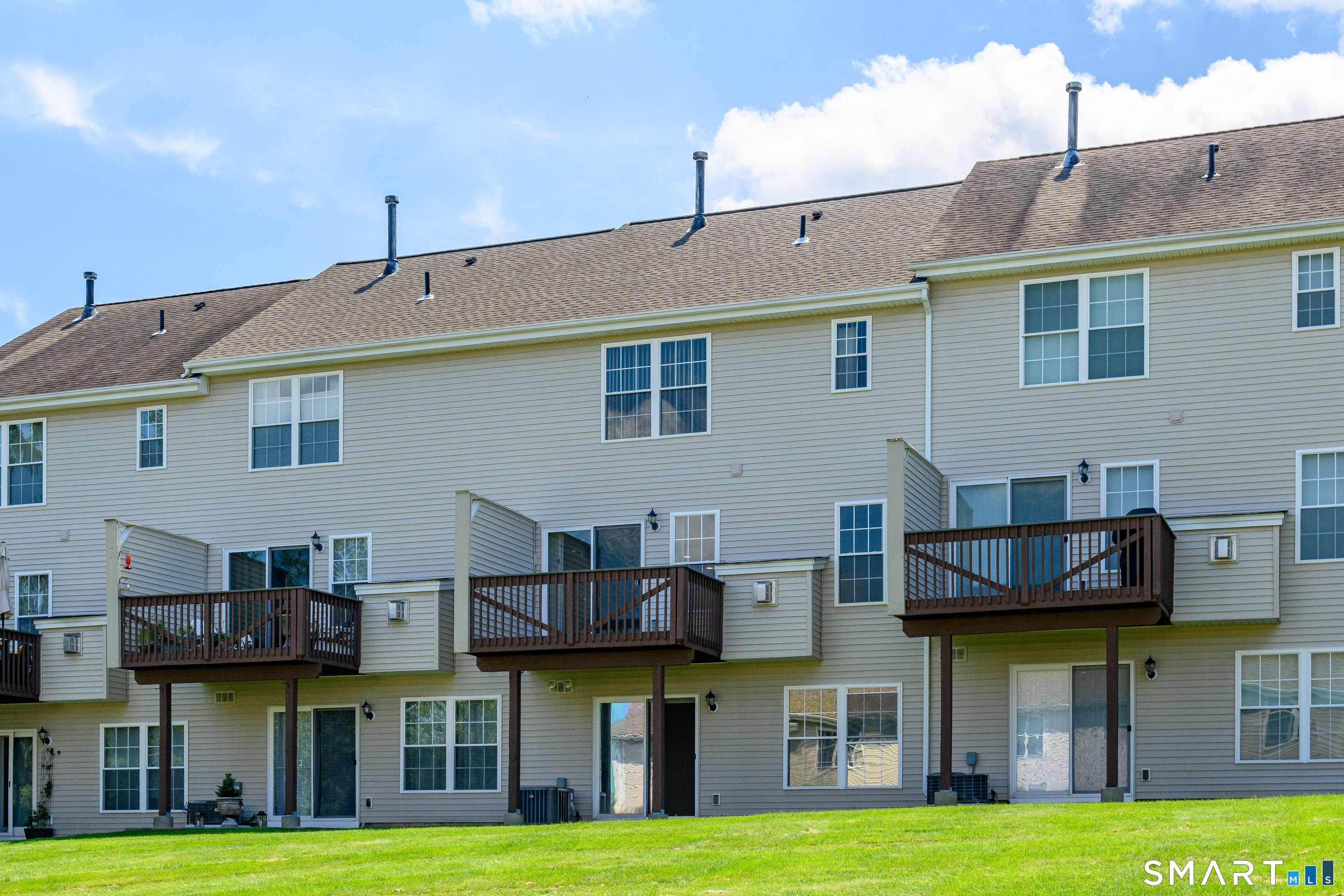 1405 Briar Woods Lane Unit: 1405