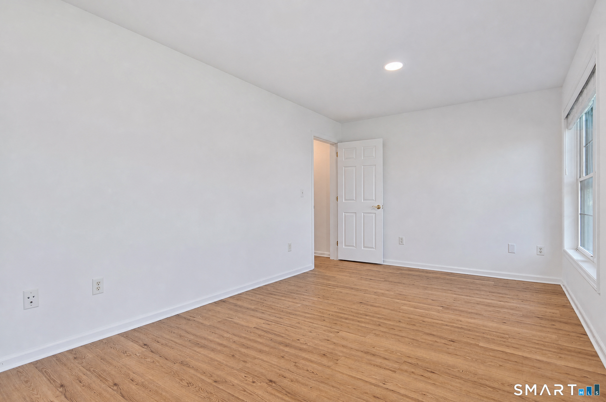 1405 Briar Woods Lane Unit: 1405