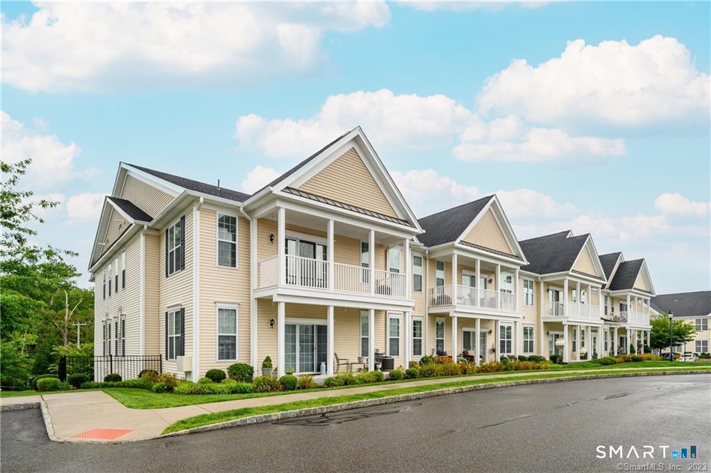 822 Center Meadow Lane 822