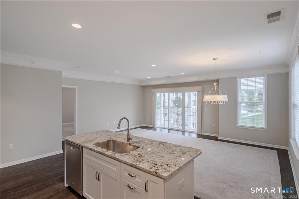 822 Center Meadow Lane 822