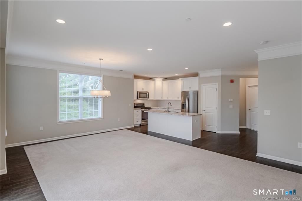 822 Center Meadow Lane 822
