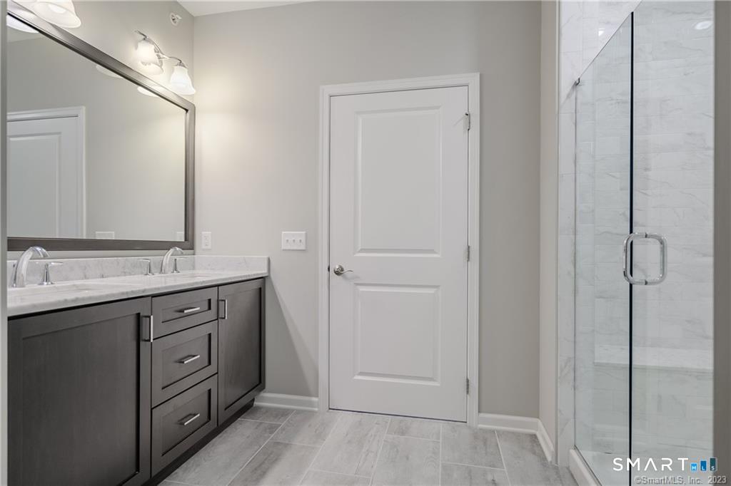 822 Center Meadow Lane 822