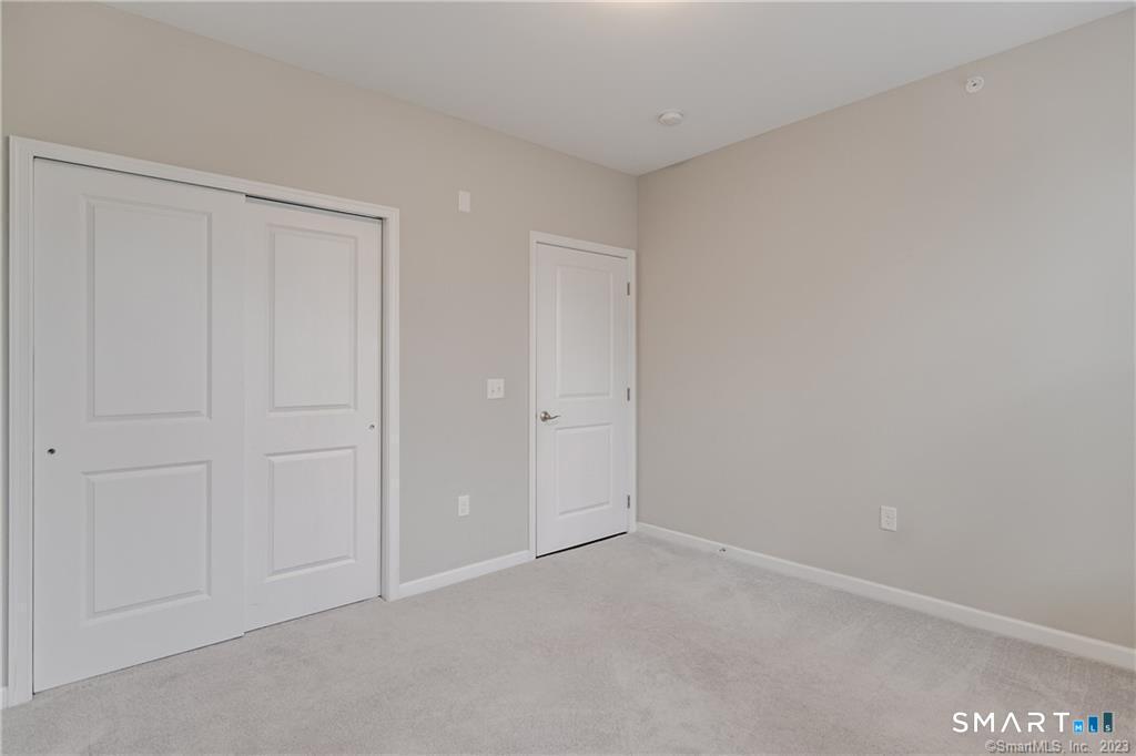822 Center Meadow Lane 822