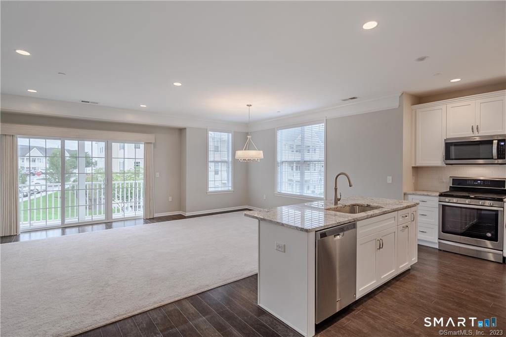 822 Center Meadow Lane 822