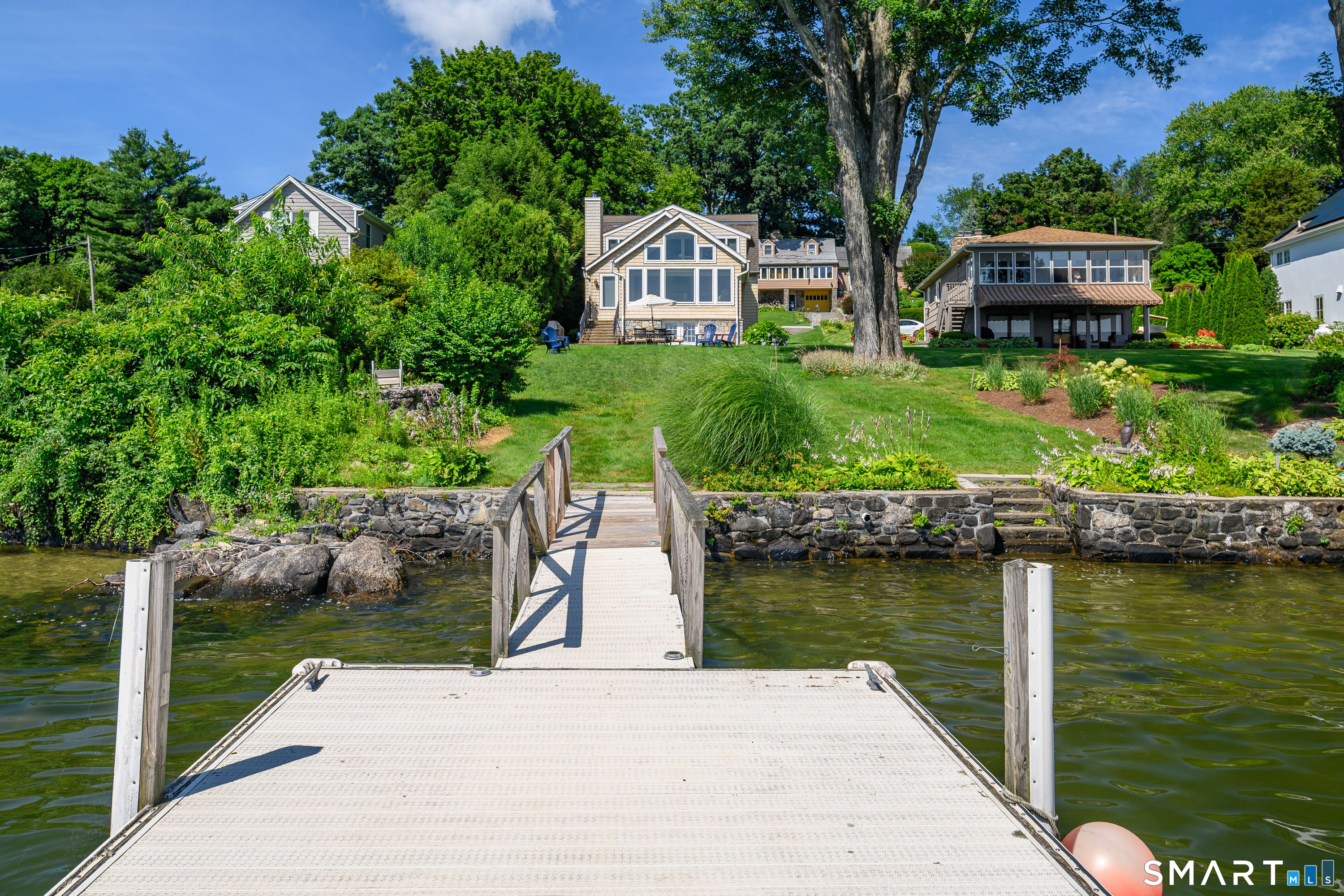 4 Eastview Road