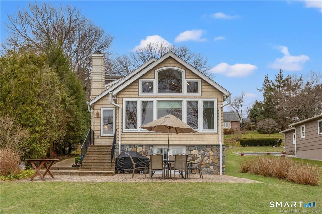 4 Eastview Road