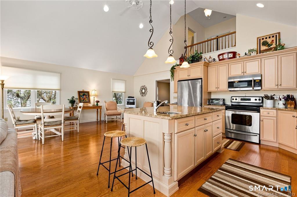 4 Eastview Road