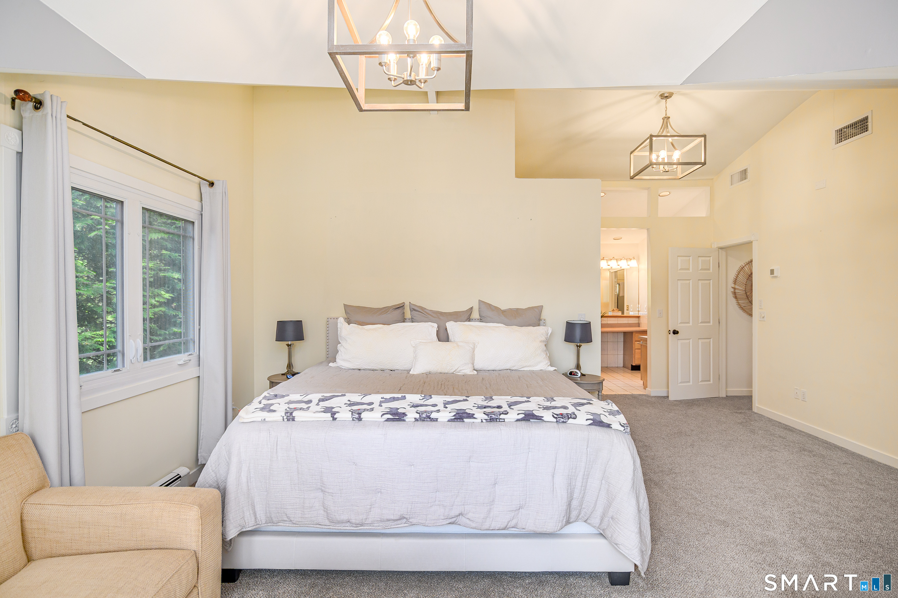 153 Forty Acre Mountain Road