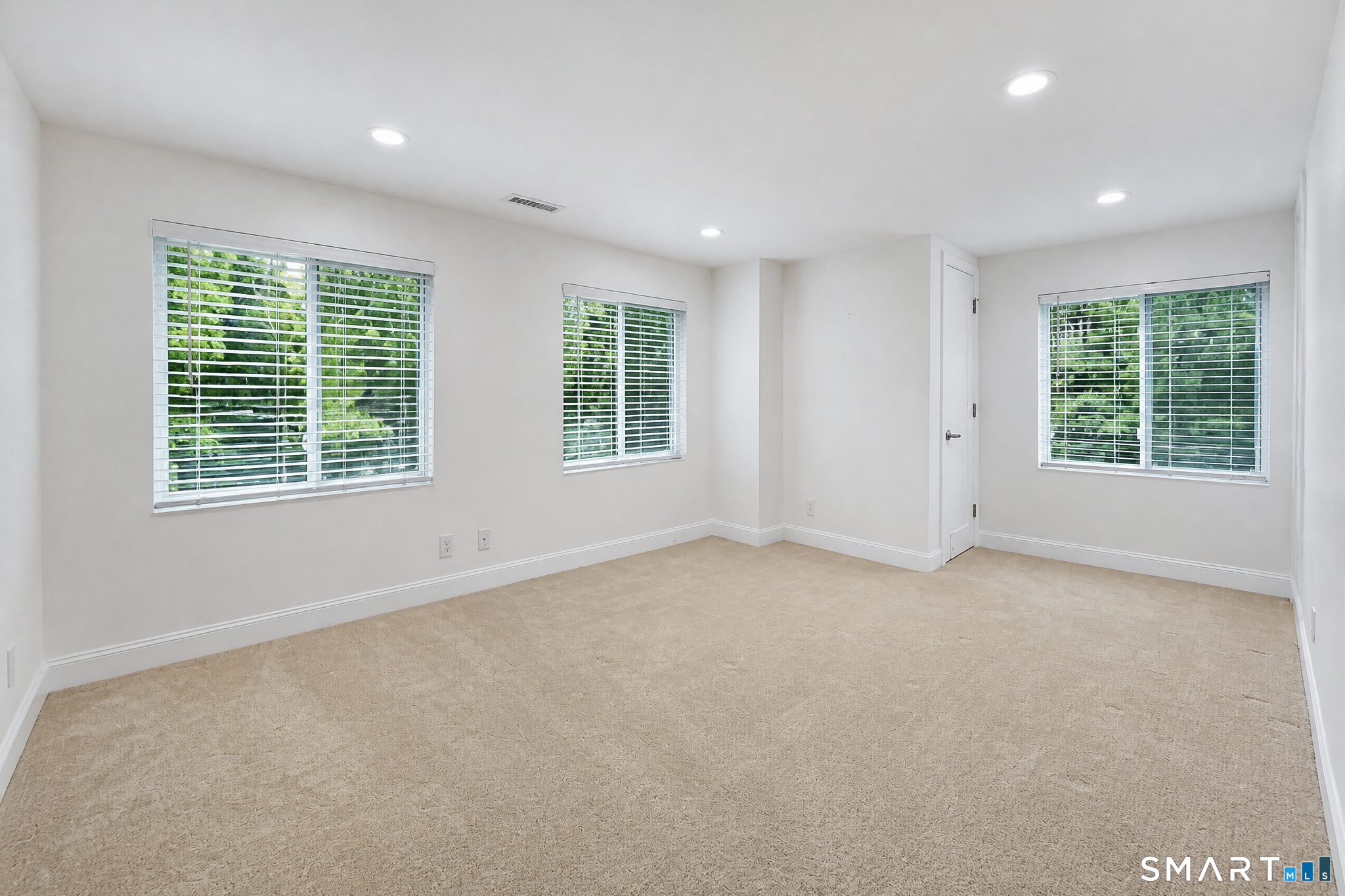 47 Middle River Road