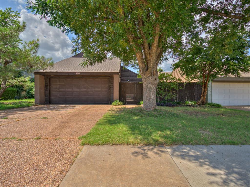 5911 Fox Run Way