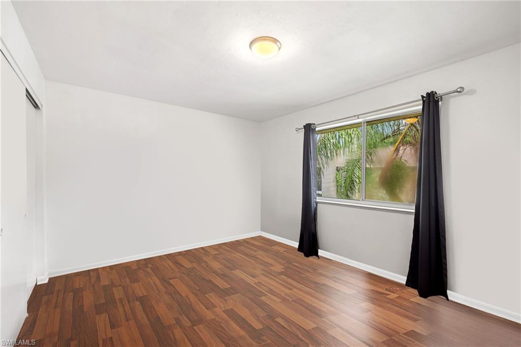 5406 16th PL SW # E4