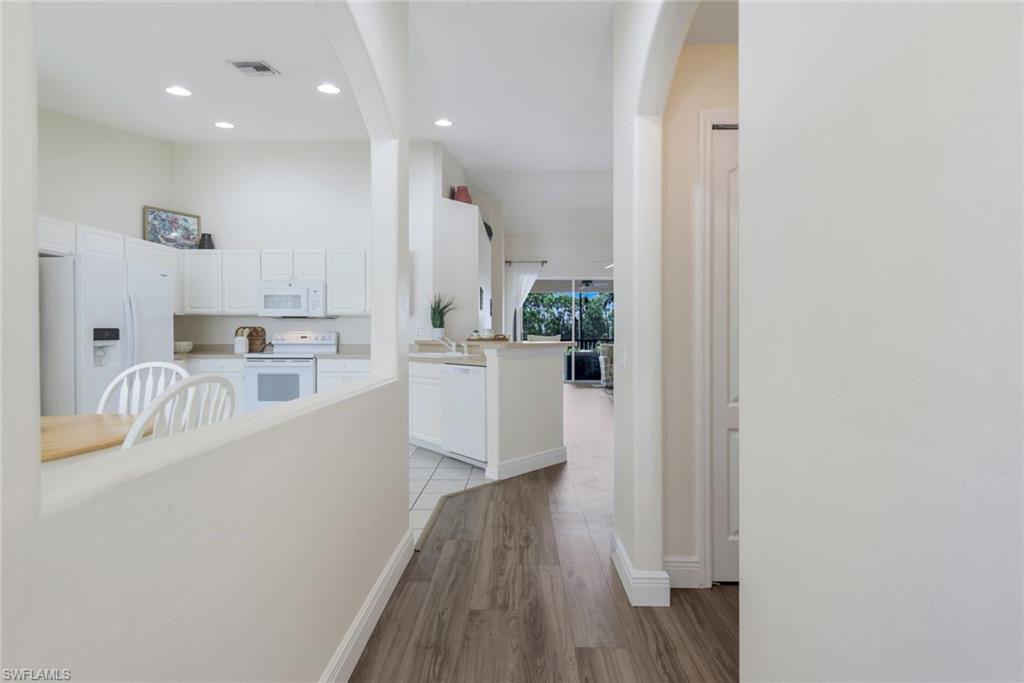 9331 Spring Run BLVD # 3003