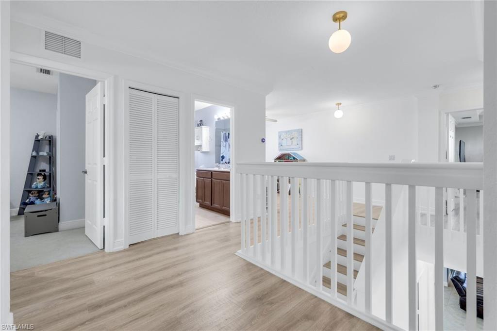 1570 Double Eagle TRL