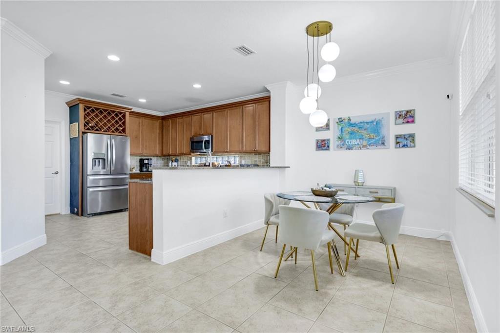 1570 Double Eagle TRL